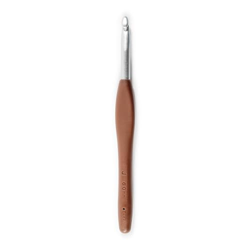 Clover Amour Crochet Hook - 6.0mm J Size | Silicone Grip | Lightweight Aluminium Tip 2