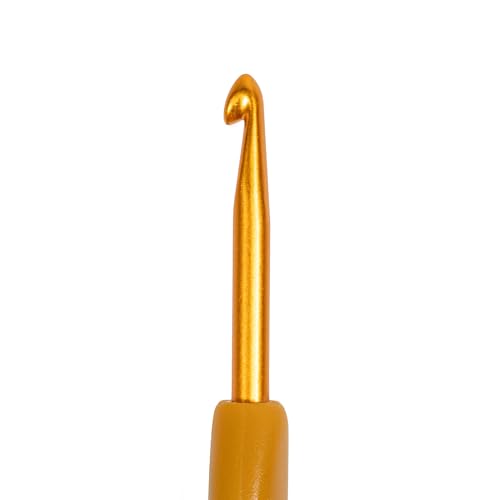 Clover Soft Touch Crochet Hook - 4.50mm Size | Alloy Steel | Multicoloured 3
