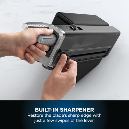 Ninja StaySharp 6-Piece Kitchen Knife Set with Integrated Sharpener and Scissors | German Stainless Steel 11