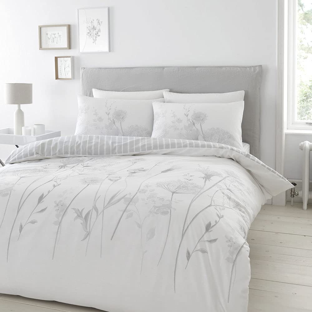 Catherine Lansfield Meadowsweet Floral Reversible Double Duvet Cover Set with 2 Pillowcases White 1