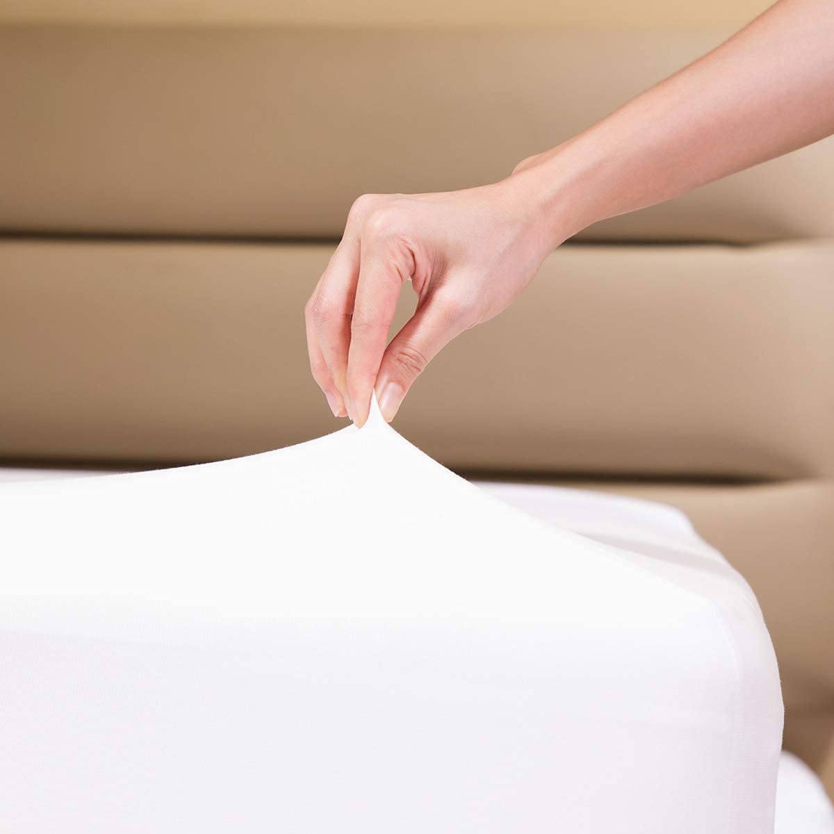 Family Bedding Jersey Fitted Sheet - 100% Cotton, 4 Way Stretch, Deep Pocket | King (160x200cm) | White 1