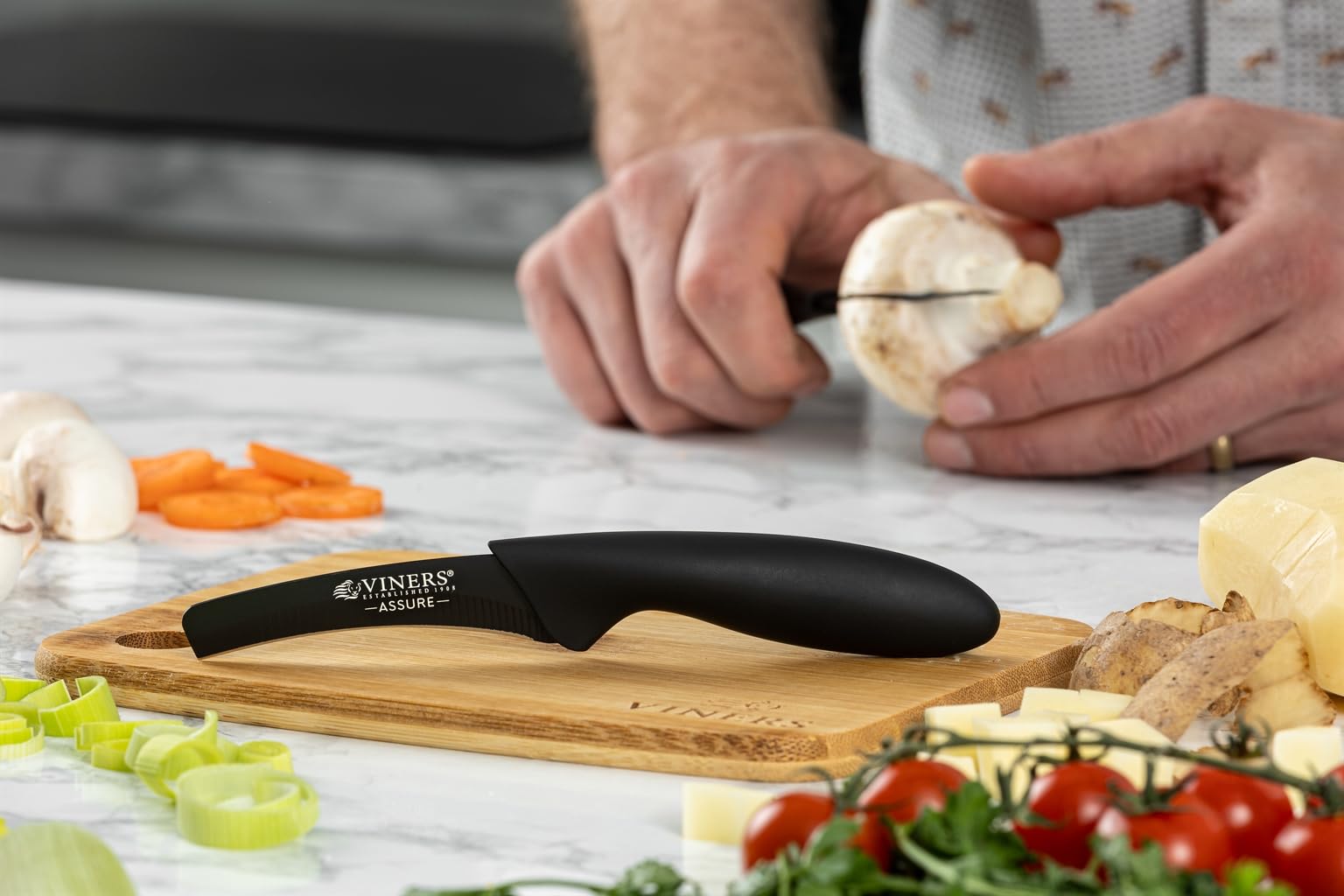 Viners Assure 3 Piece Prep Knife Set | Stainless Steel Blades | Non-Stick Coating | Soft Grip Handles 5