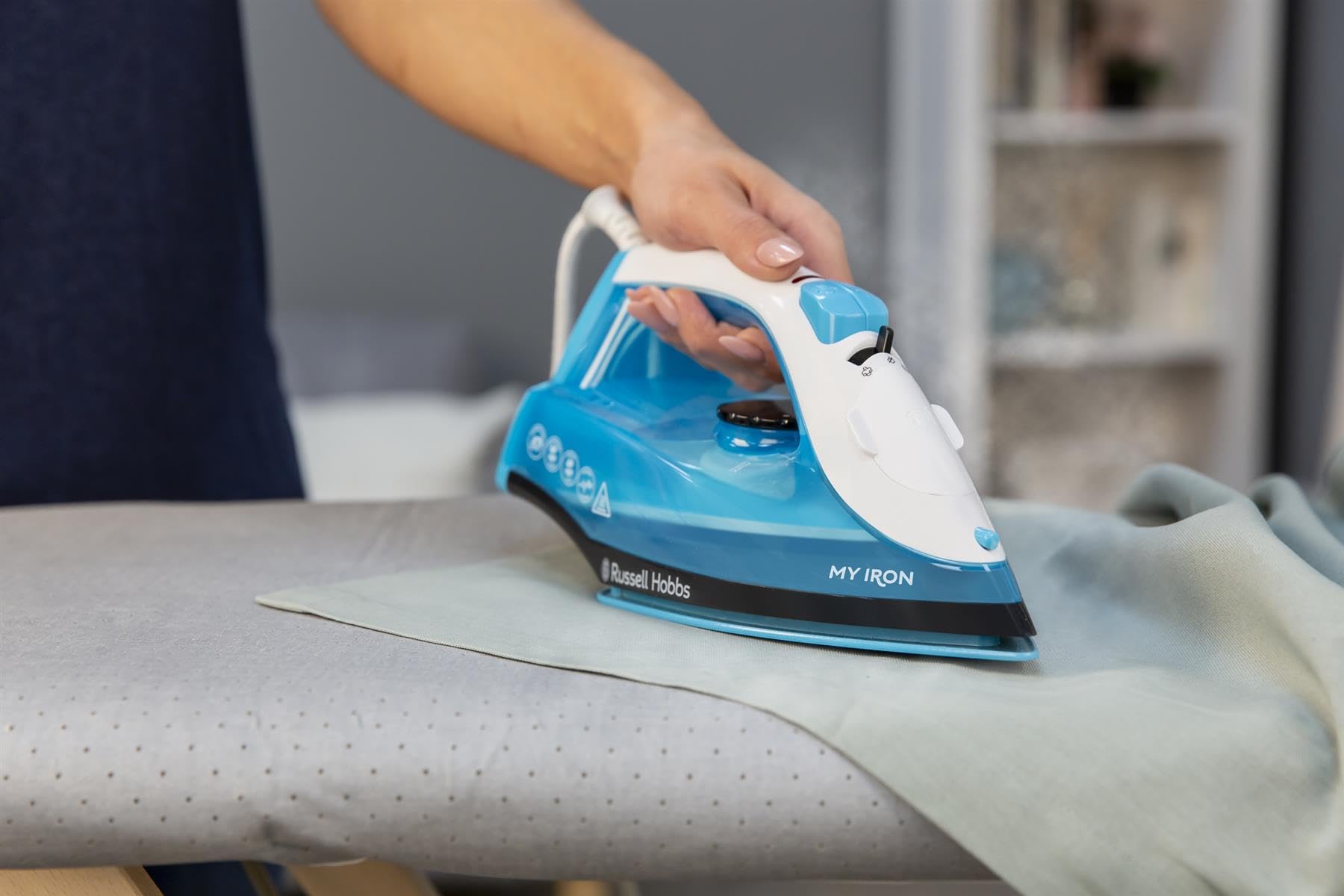 Russell Hobbs My Iron Steam Iron - Ceramic Soleplate | 260ml Tank | 120g Steam Shot 3