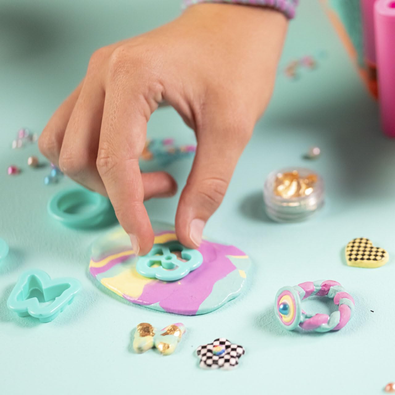Canal Toys Style 4 Ever Magic Clay Jewellery Factory - Create 20 Pieces | 3-in-1 Machine 7