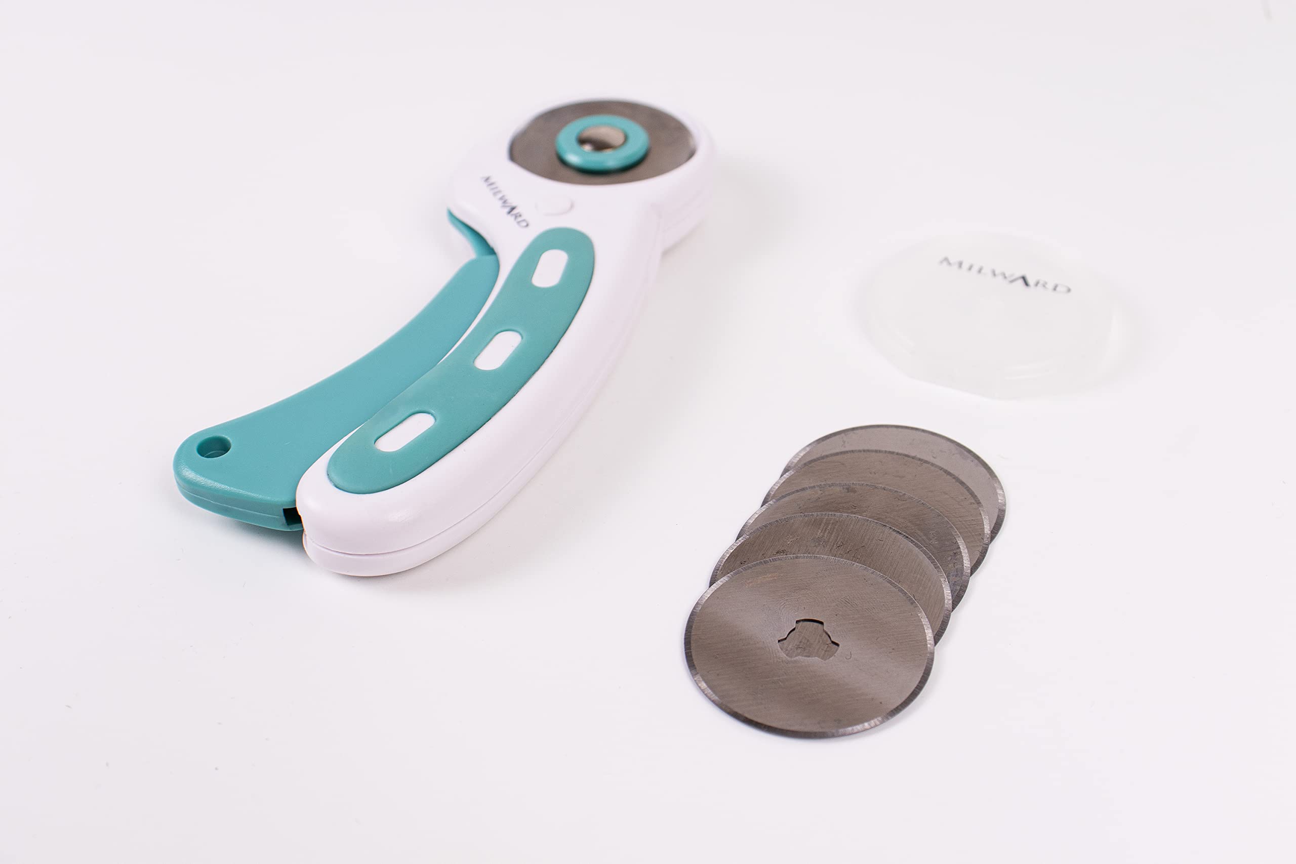 Milward 45mm Rotary Cutter for Fabric - Includes 5 Spare Steel Blades | Ergonomic Design 5