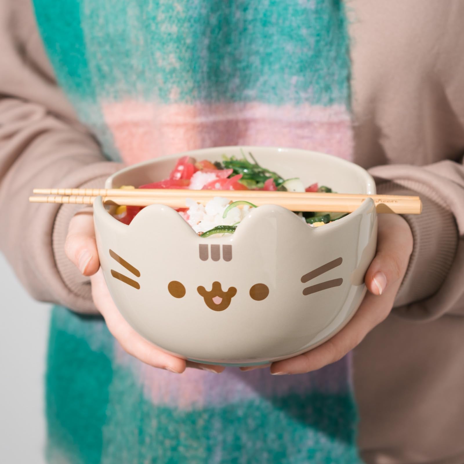Grupo Erik Pusheen Ramen Bowl Set with Chopsticks | 900 ml Capacity | Microwave & Dishwasher Safe 7