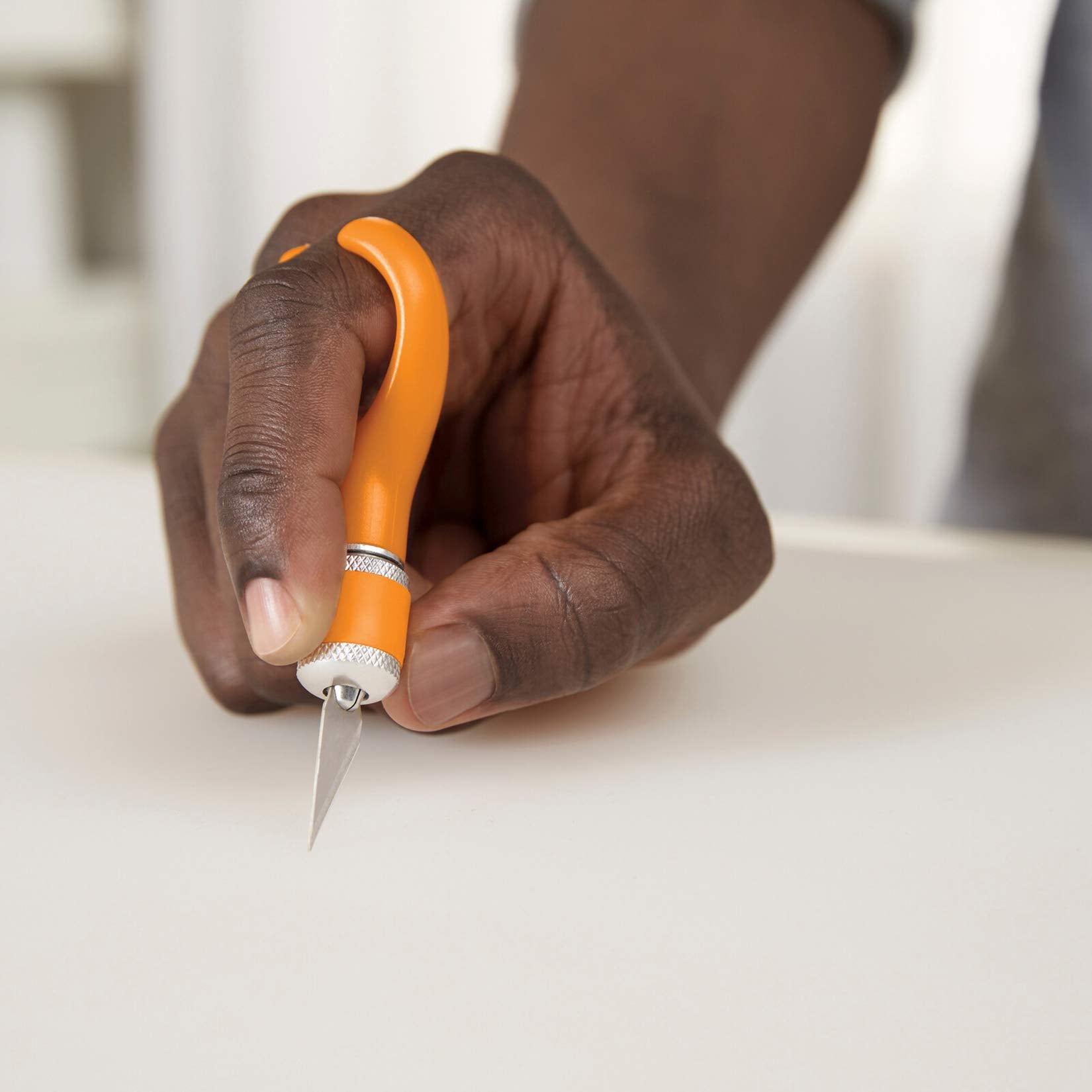 Fiskars Softgrip FingerTip Art Knife - Precision Cutting Tool for Paper & Thin Materials | Ambidextrous 4