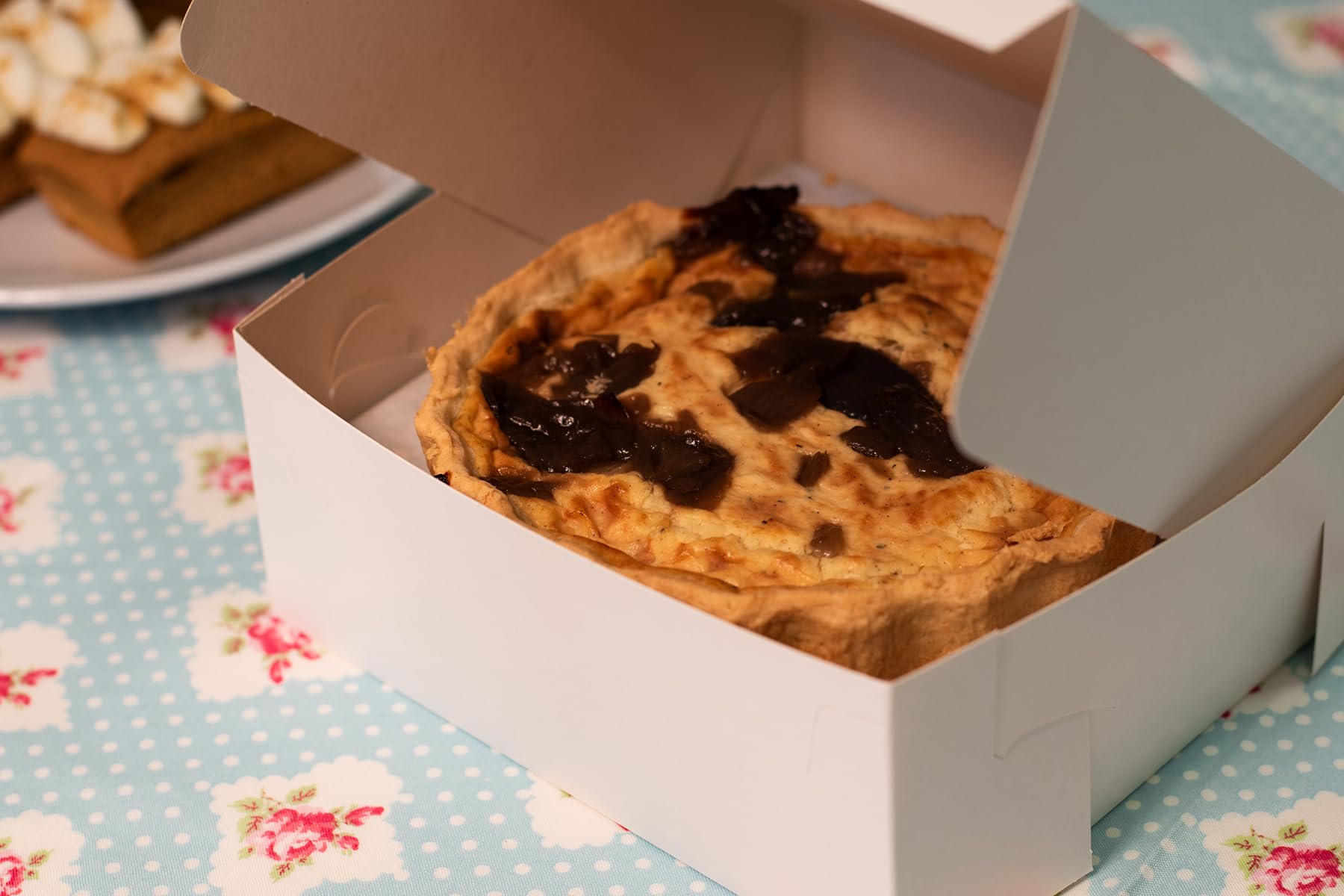 Culpitt White Folding Cake Boxes - 7' x 7' Food Safe Containers for Pastries & Takeaways | 10 Pack 4