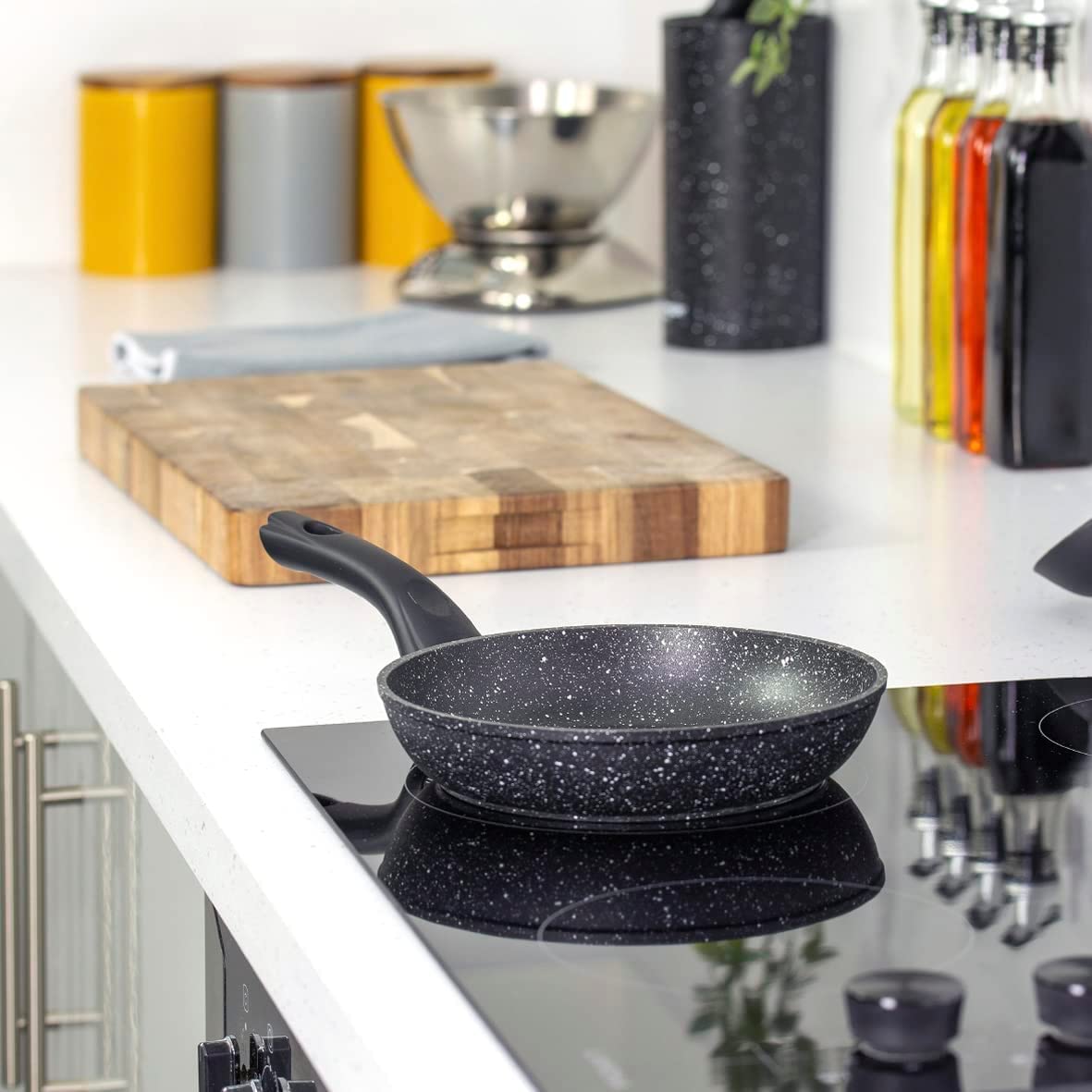 Blackmoor 20cm Non-Stick Frying Pan - Induction, Electric & Gas Hob Compatible | Aluminium 9