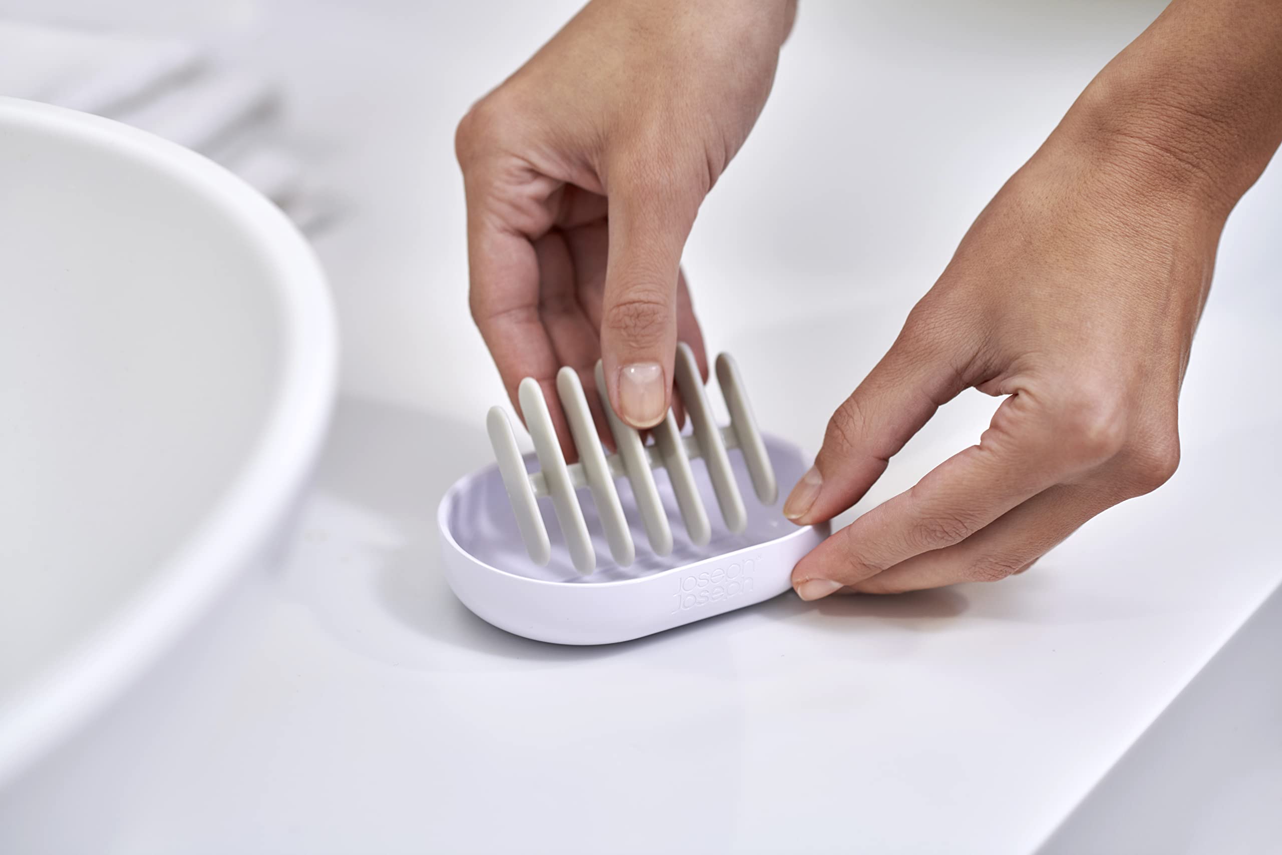 Joseph Joseph Duo Quick-drain Soap Dish Holder with Removable Drying Rack | White ABS | 80x116x25mm 7