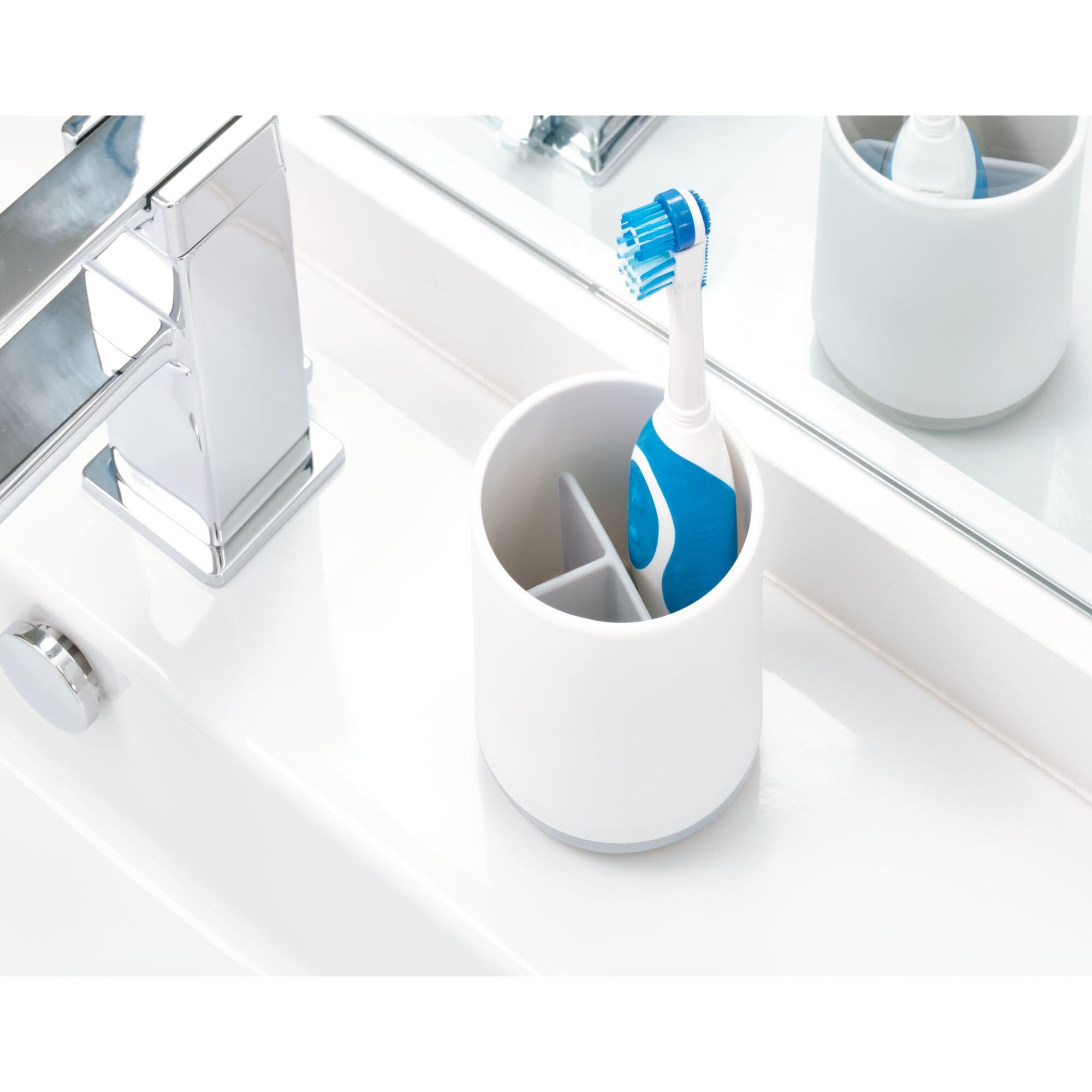 InterDesign Cade Toothbrush Holder - 3 Compartments, Plastic, White | 7.6 cm x 7.6 cm x 11.4 cm 6