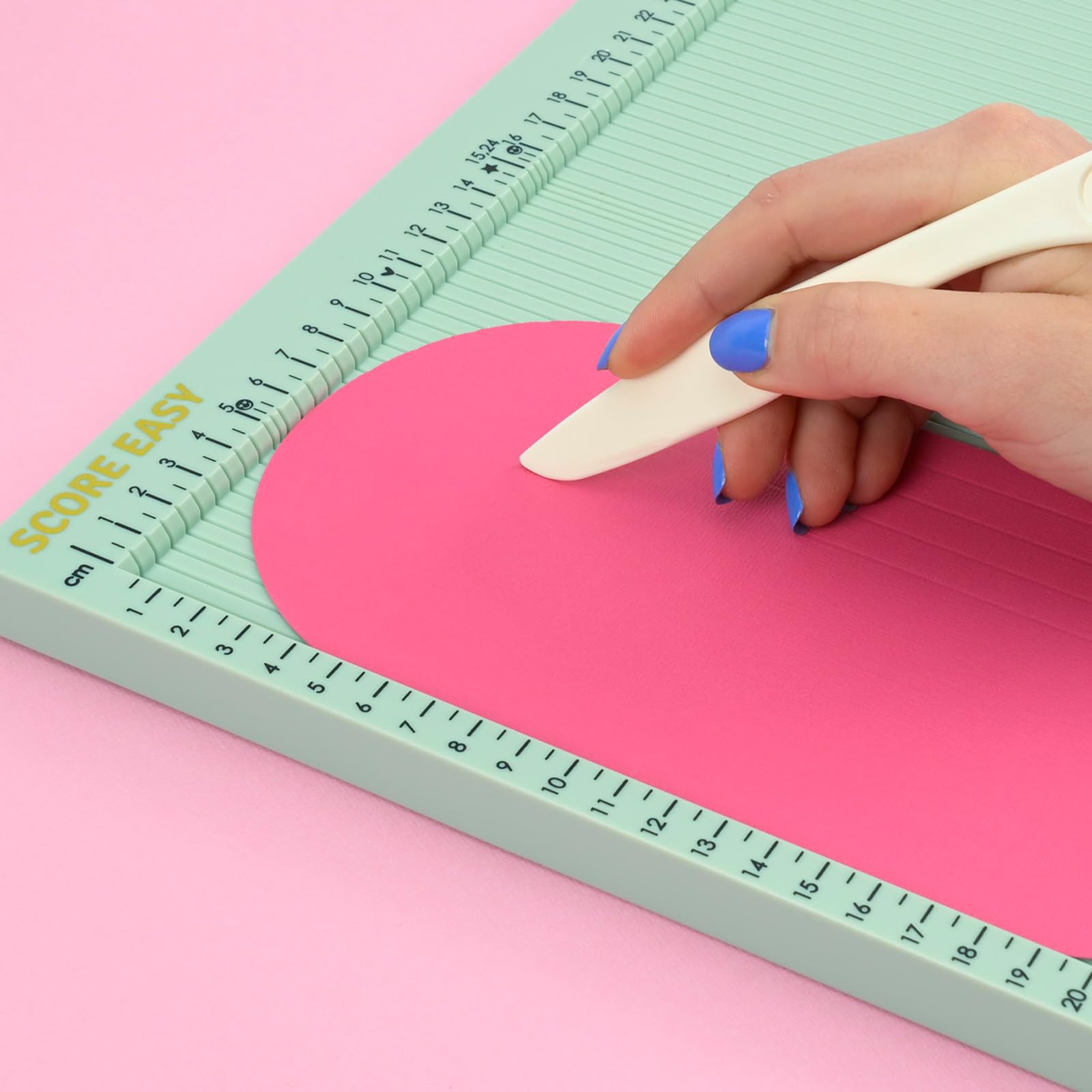 Vaessen Creative Easy Scoring Board CM with Bone Folder | 30.5 x 30.5 cm Scoring Area 9