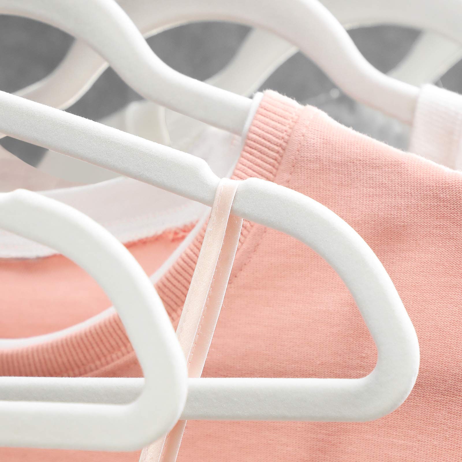 SONGMICS Set of 50 Velvet Hangers, 41.5 cm Wide, Space-Saving, High Load Ca 4