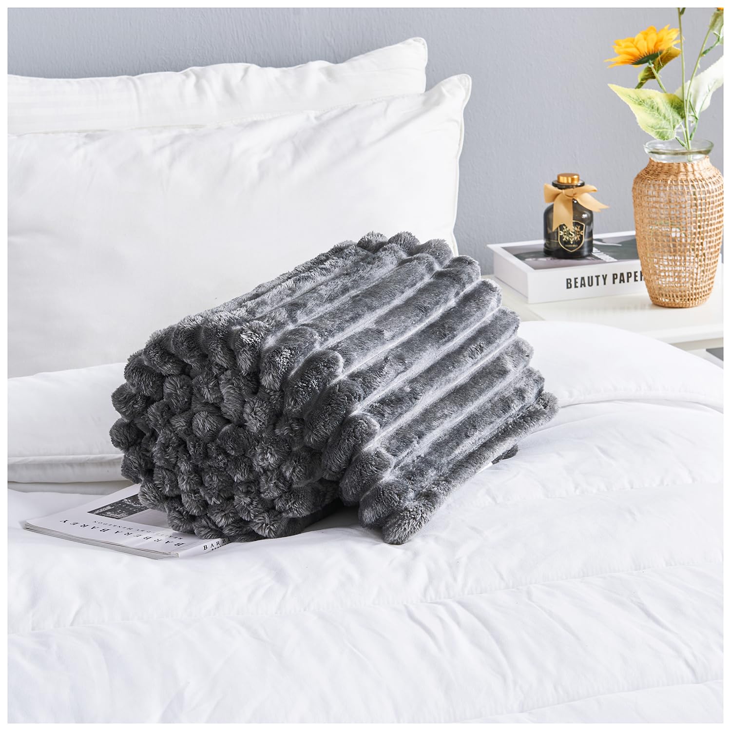 GC GAVENO CAVAILIA Fleece Throw Blanket - Luxurious Warmth | Double 150x200 cm | Charcoal 4
