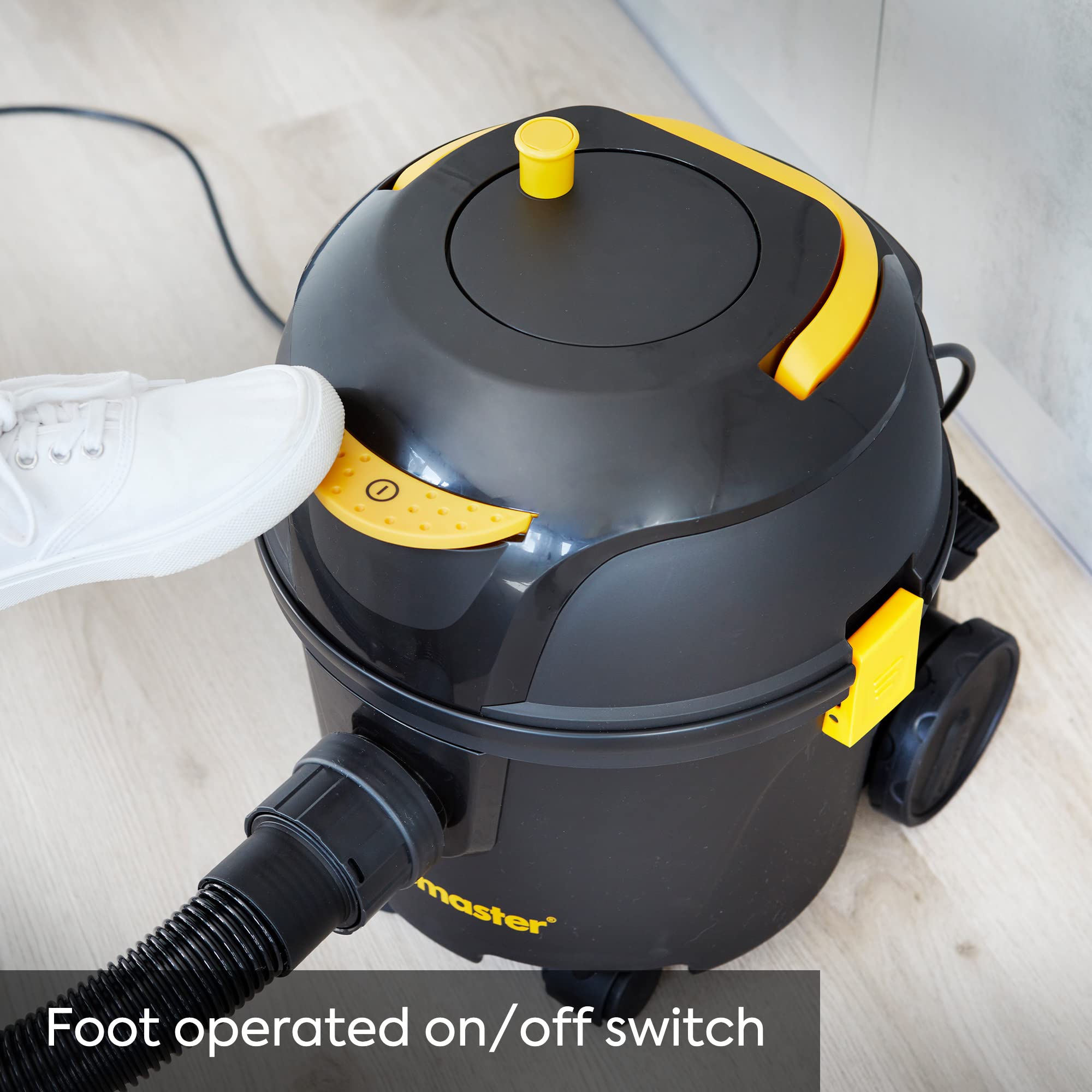 Vacmaster D8 Cylinder Vacuum Cleaner - 8L Capacity, 200 Air Watts, 26m Reach | Black 8