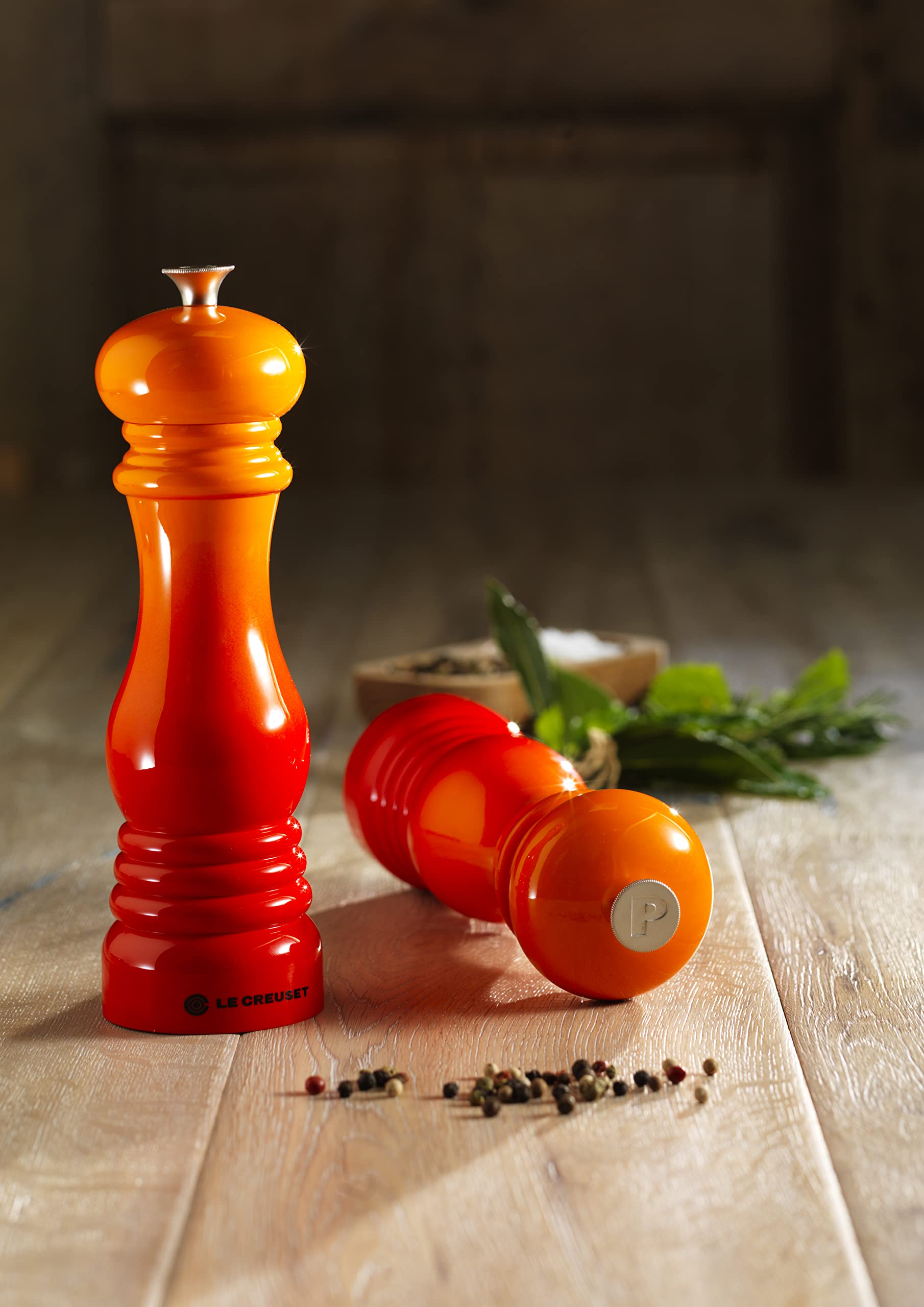 LE CREUSET Classic Pepper Mill Grinder - Chip-Resistant ABS Plastic | 40g Capacity | Volcanic 5