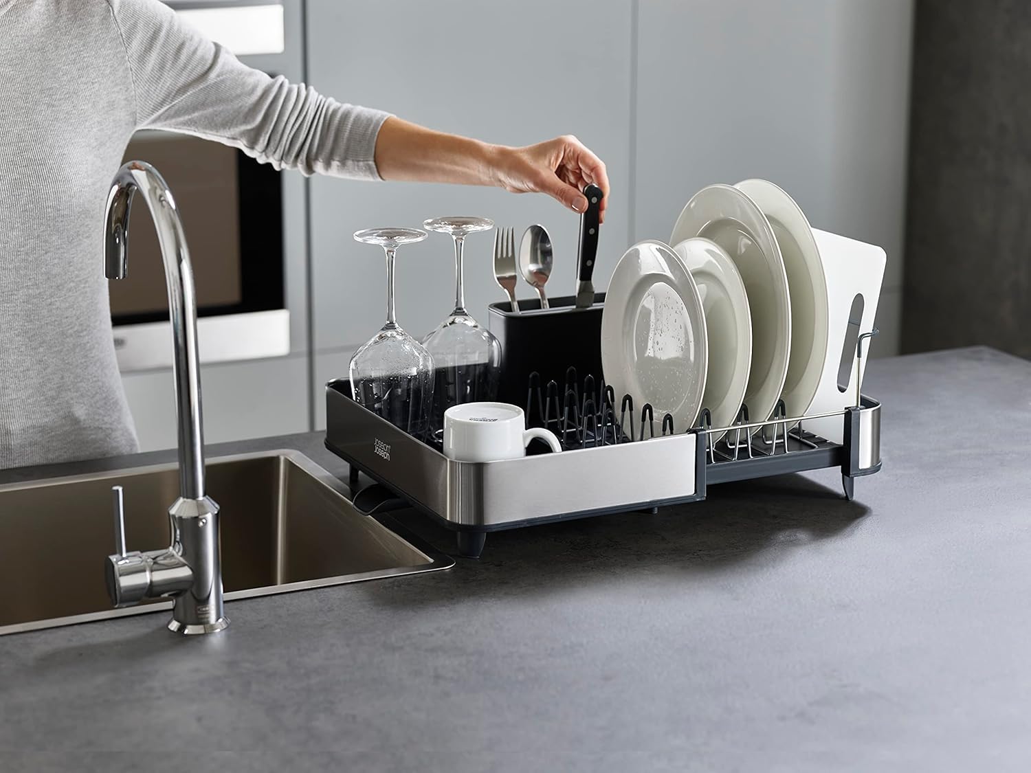 Joseph Joseph Extendable Dish Drainer Rack with Swivel Spout | Stainless Steel Plastic | Grey 6