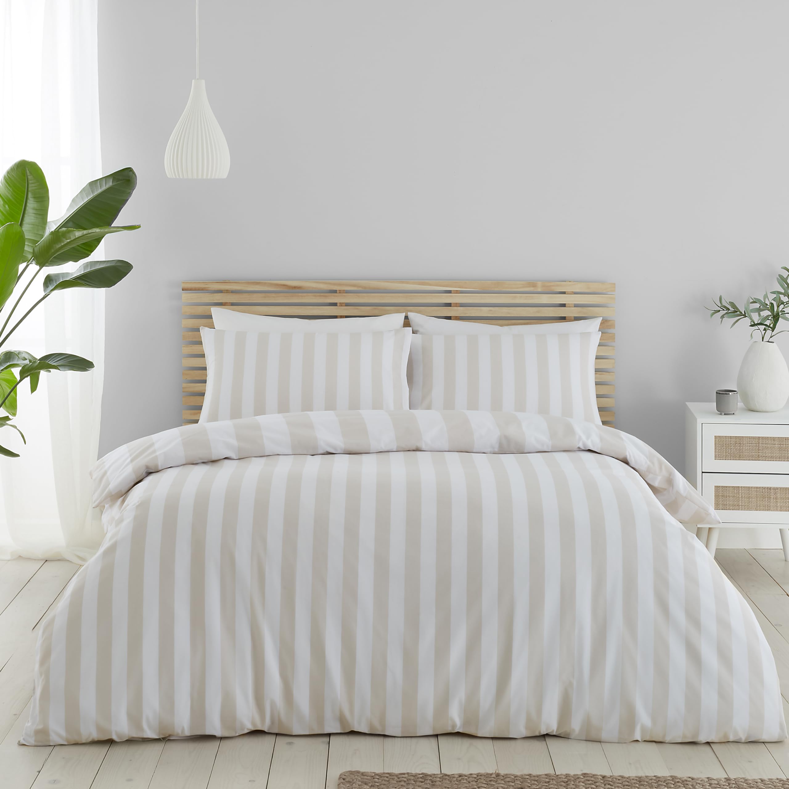 Catherine Lansfield Cove Stripe Reversible Double Duvet Cover Set | 200x200cm | 52% Poly/48% Cotton 2