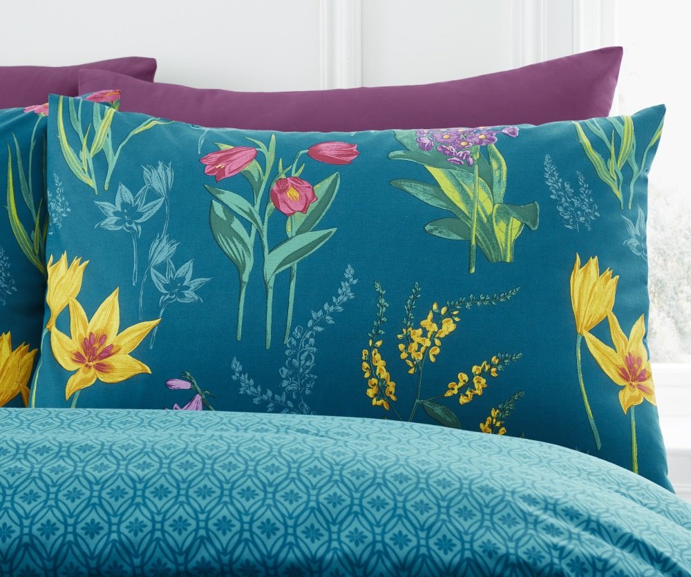 Dreams & Drapes Ingrid Easy Care Duvet Cover Set - Teal | King Size (230x220cm) | 3 Piece 3