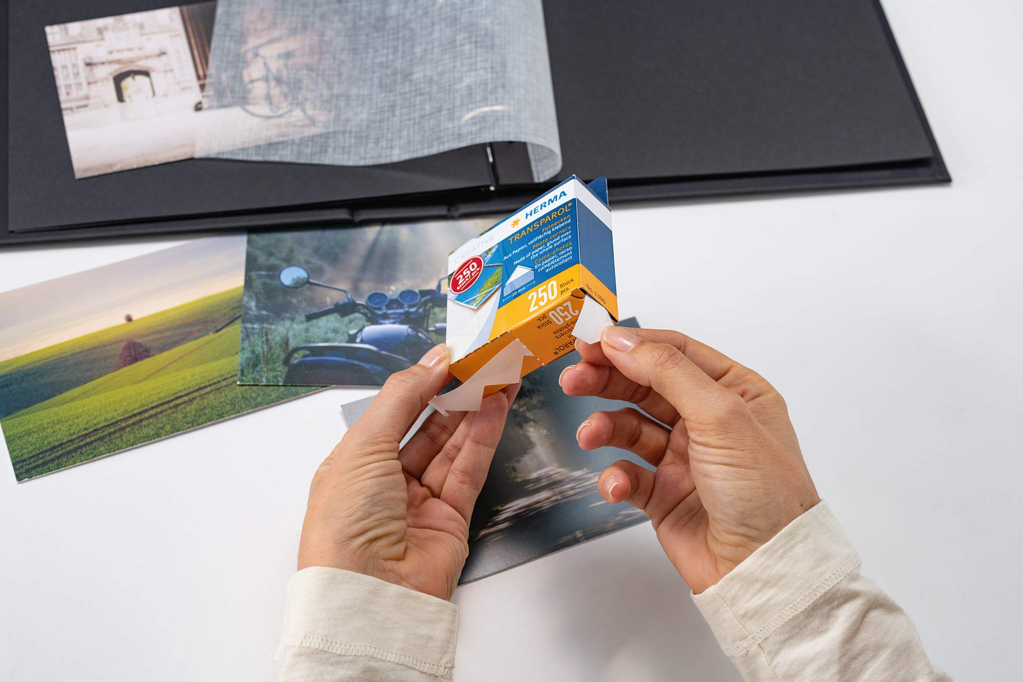 HERMA Photo Mounting Corners - Self-Adhesive, Transparent | 250 Count | 20mm 2