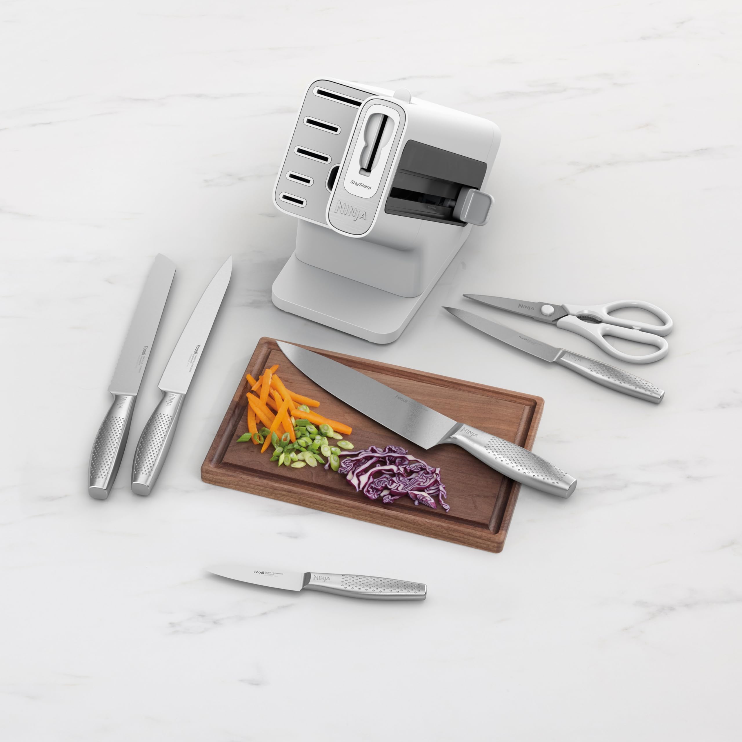 Ninja StaySharp 6-Piece Kitchen Knife Set with Integrated Sharpener | Forged German Stainless Steel | White 3