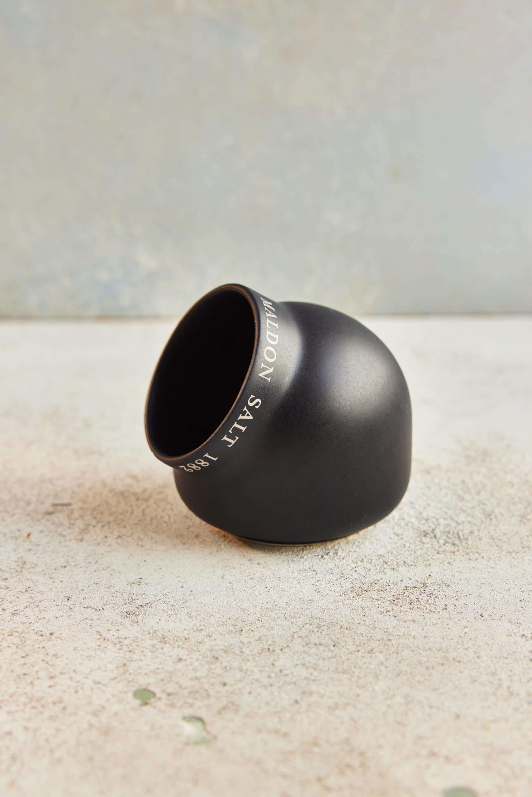 Maldon Ceramic Salt Pig - Classic Design for Countertop Storage | Black | 500g 8