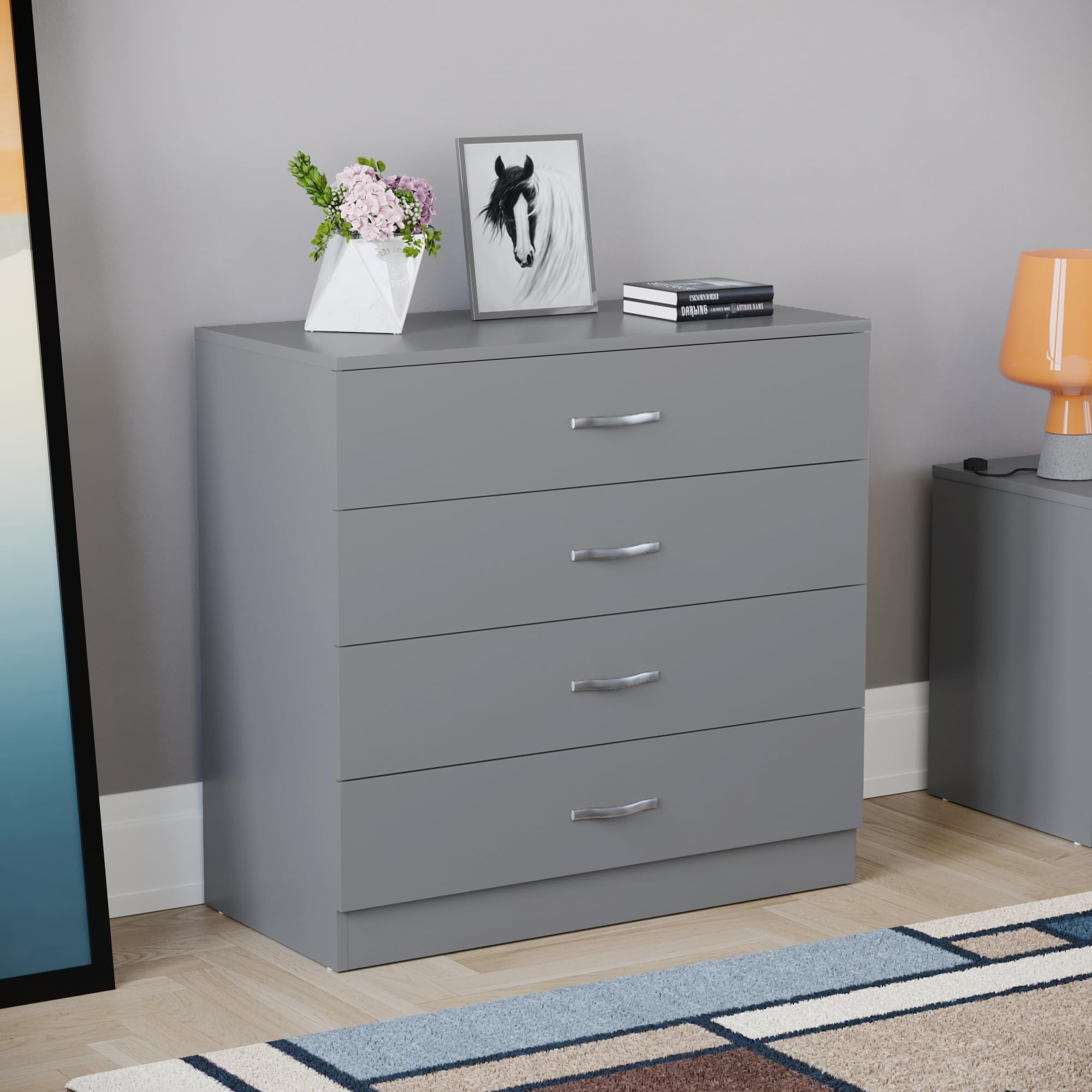 Vida Designs Riano 4 Drawer Chest of Drawers | Grey | Metal Handles & Runners 1