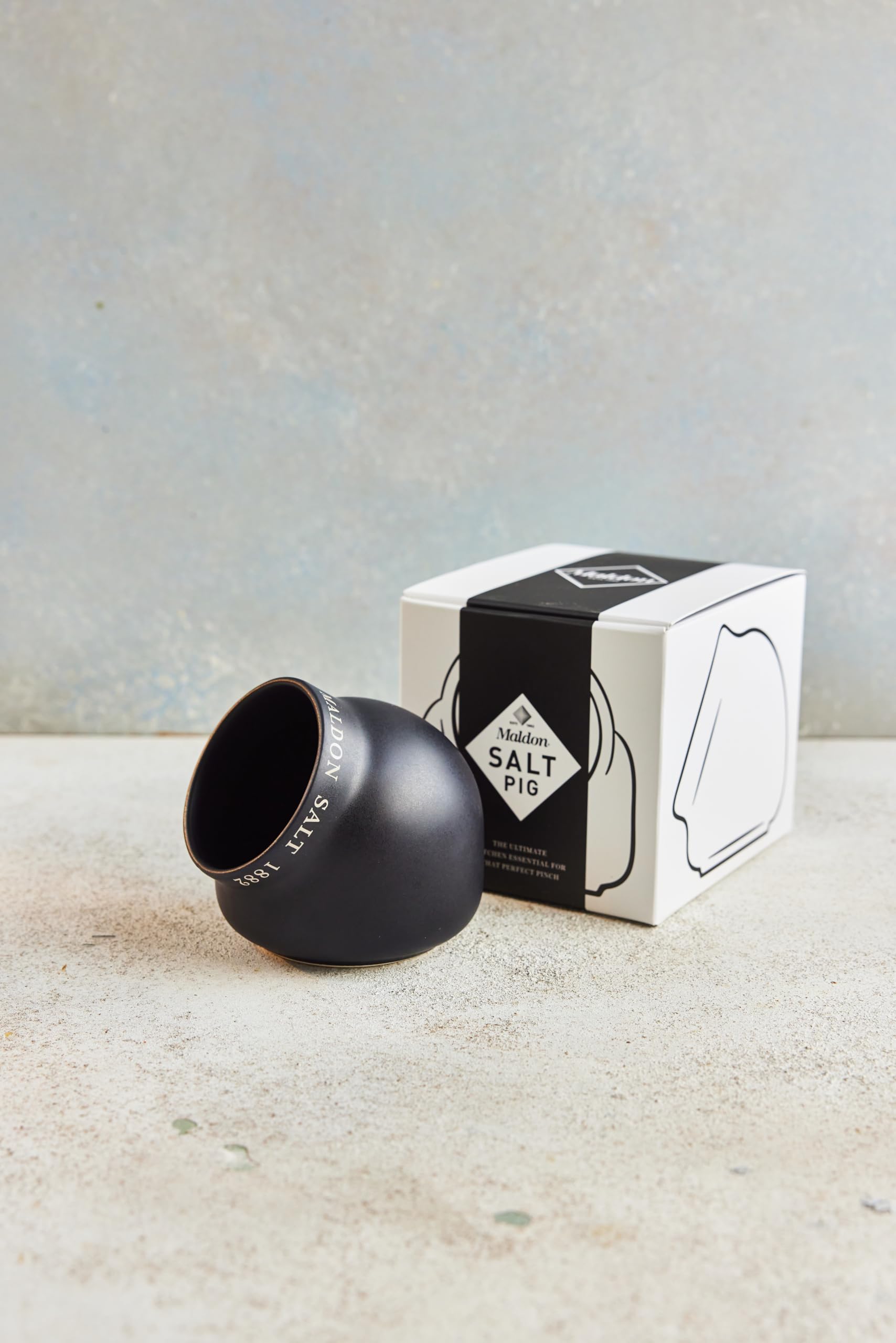 Maldon Ceramic Salt Pig - Classic Design for Countertop Storage | Black | 500g 3