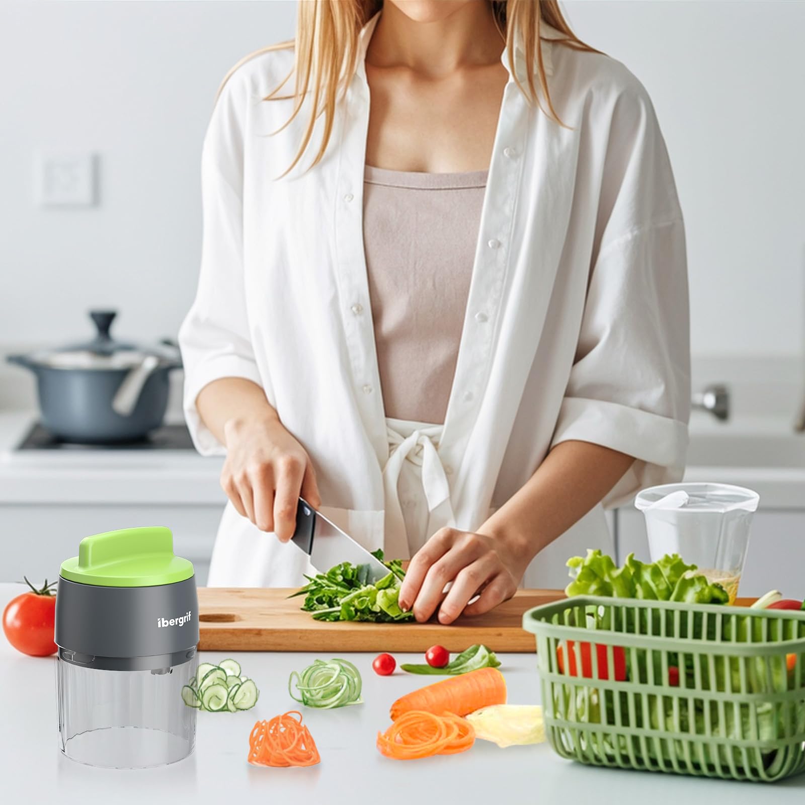Ibergrif M522 Vegetable Spiralizer - 4 Functions, Compact & Portable | Black Green 7
