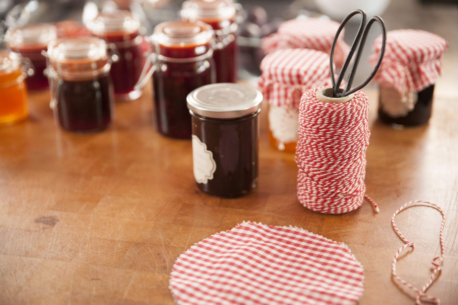 Esschert's Design Cooking Yarn - Red/White Striped Cotton String | 100 Meters | Model C2058 3