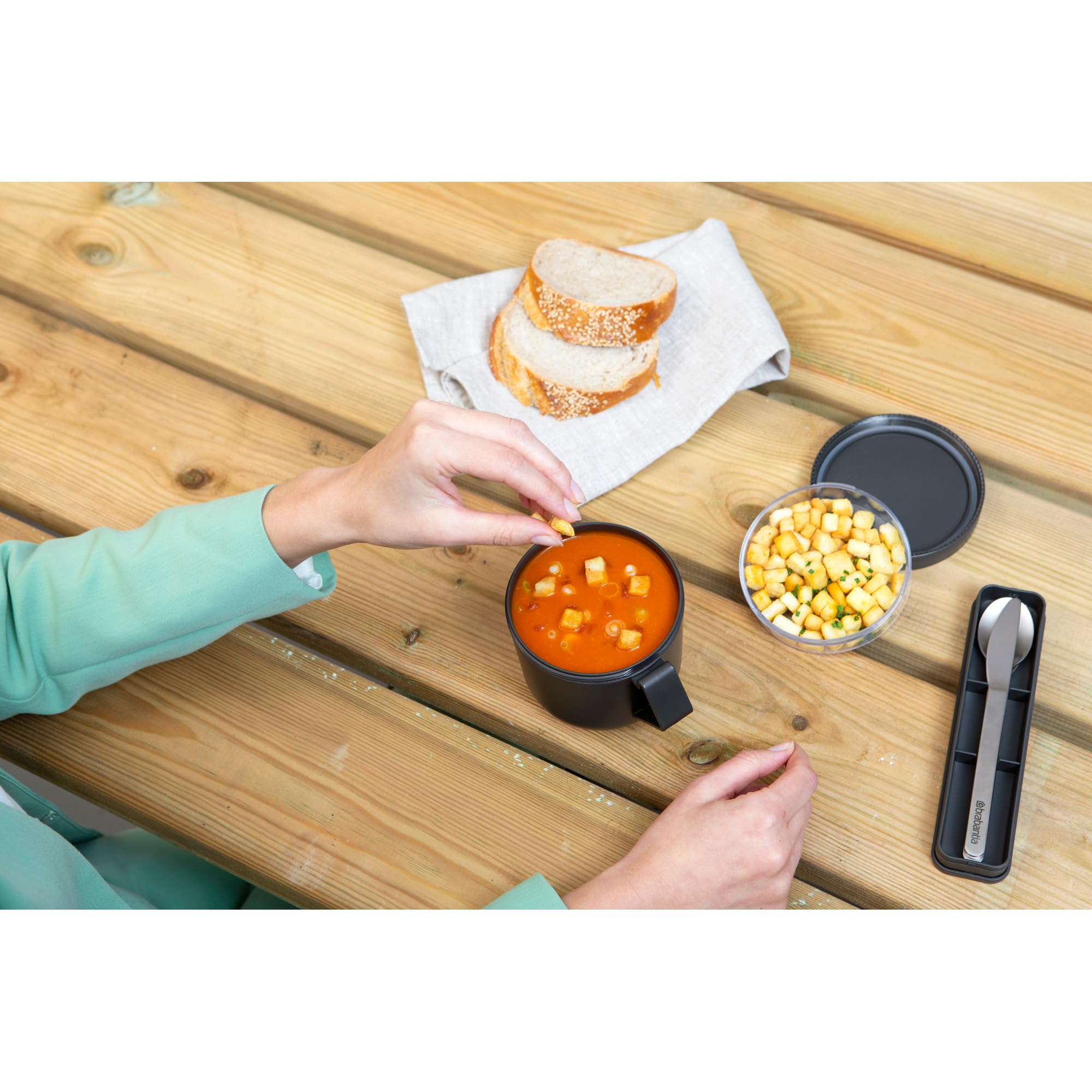Brabantia Make & Take Soup Mug - 0.6L Capacity, Leakproof, with 180ml Toppings Container | Dark Grey 8