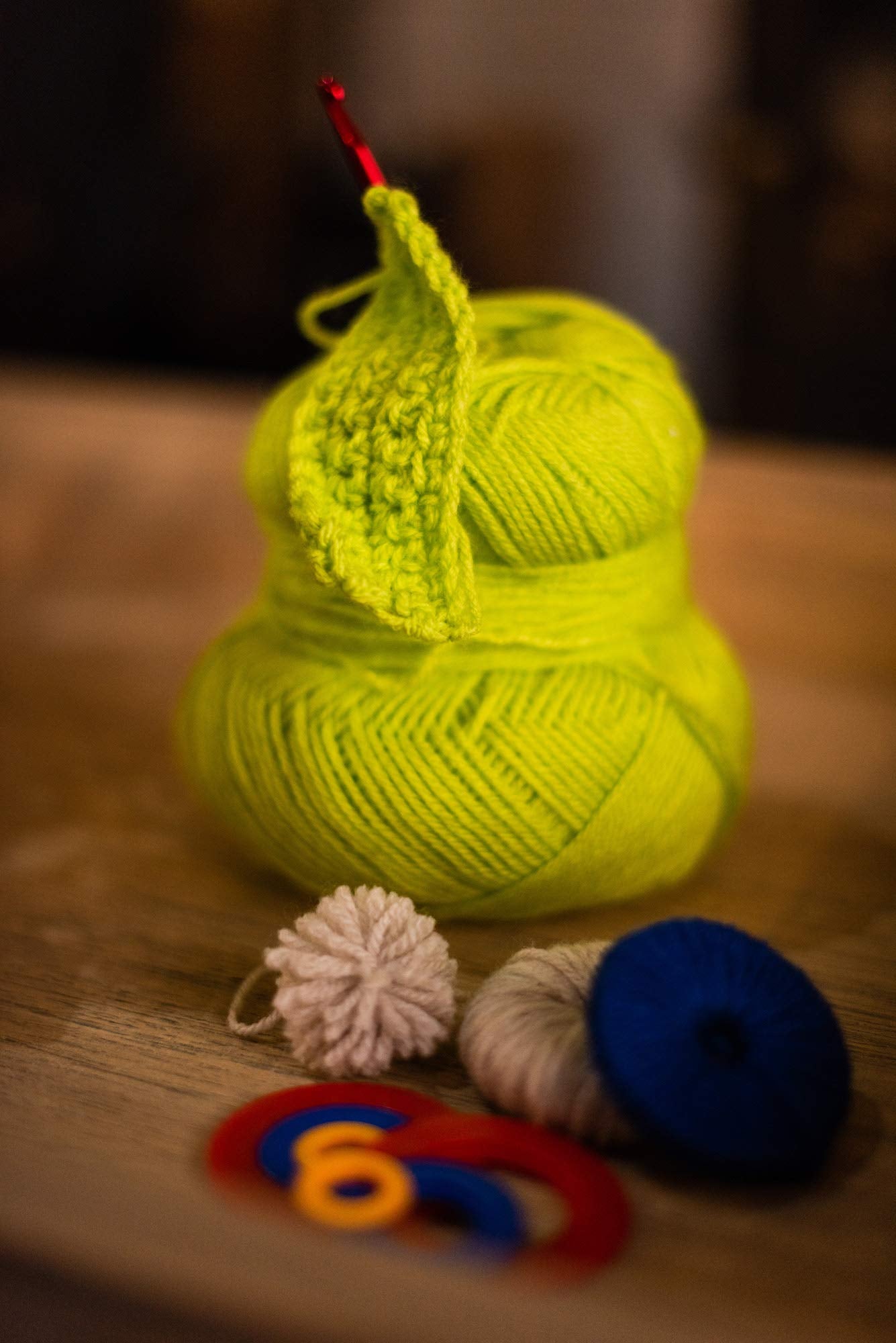 KORBOND DK Bright Green Yarn - 100g Acrylic Wool | Double Knit | Hypoallergenic | 290m 3