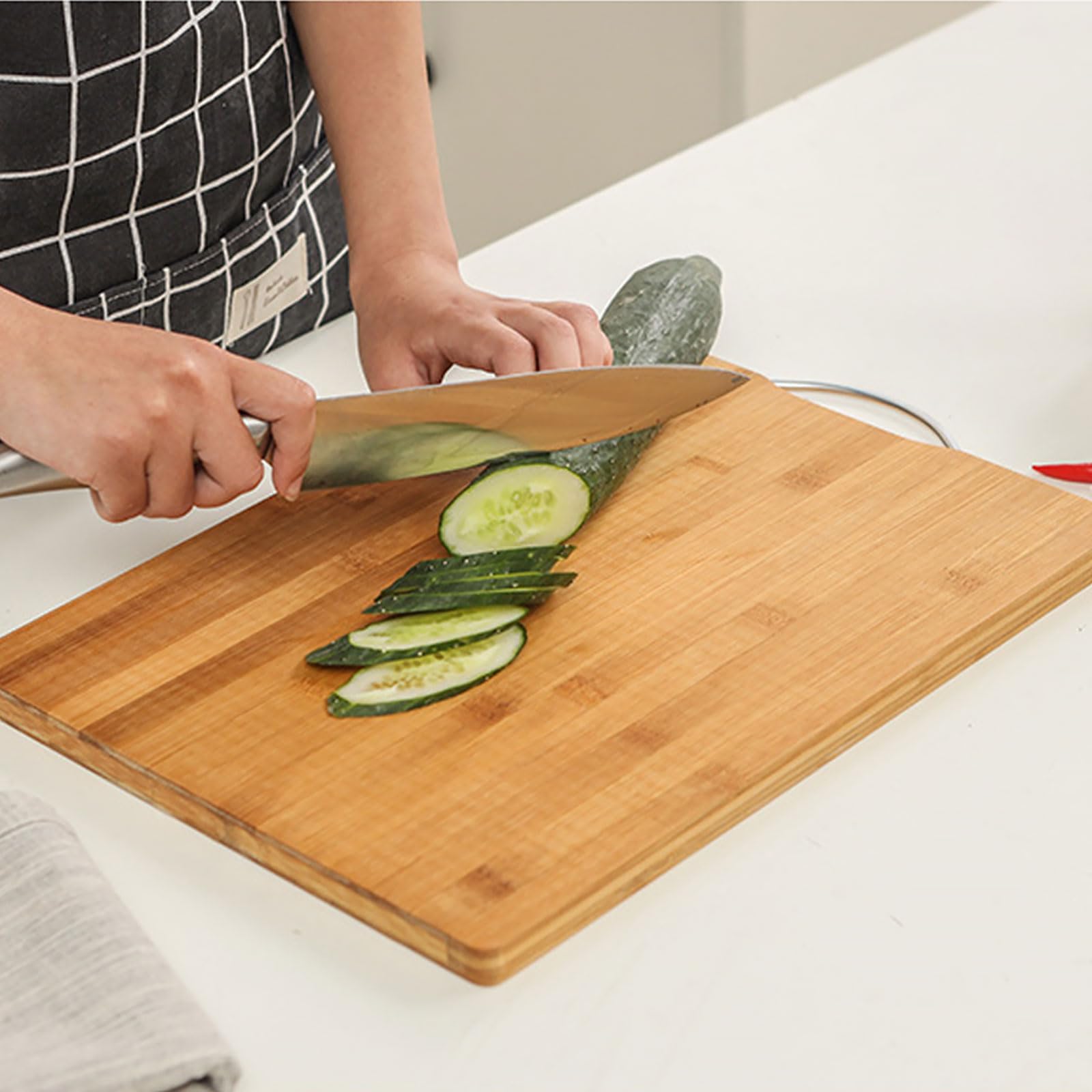 ASelected Wooden Chopping Board - Natural Bamboo, 40x30x1.8 cm | Lightweight & Durable 6