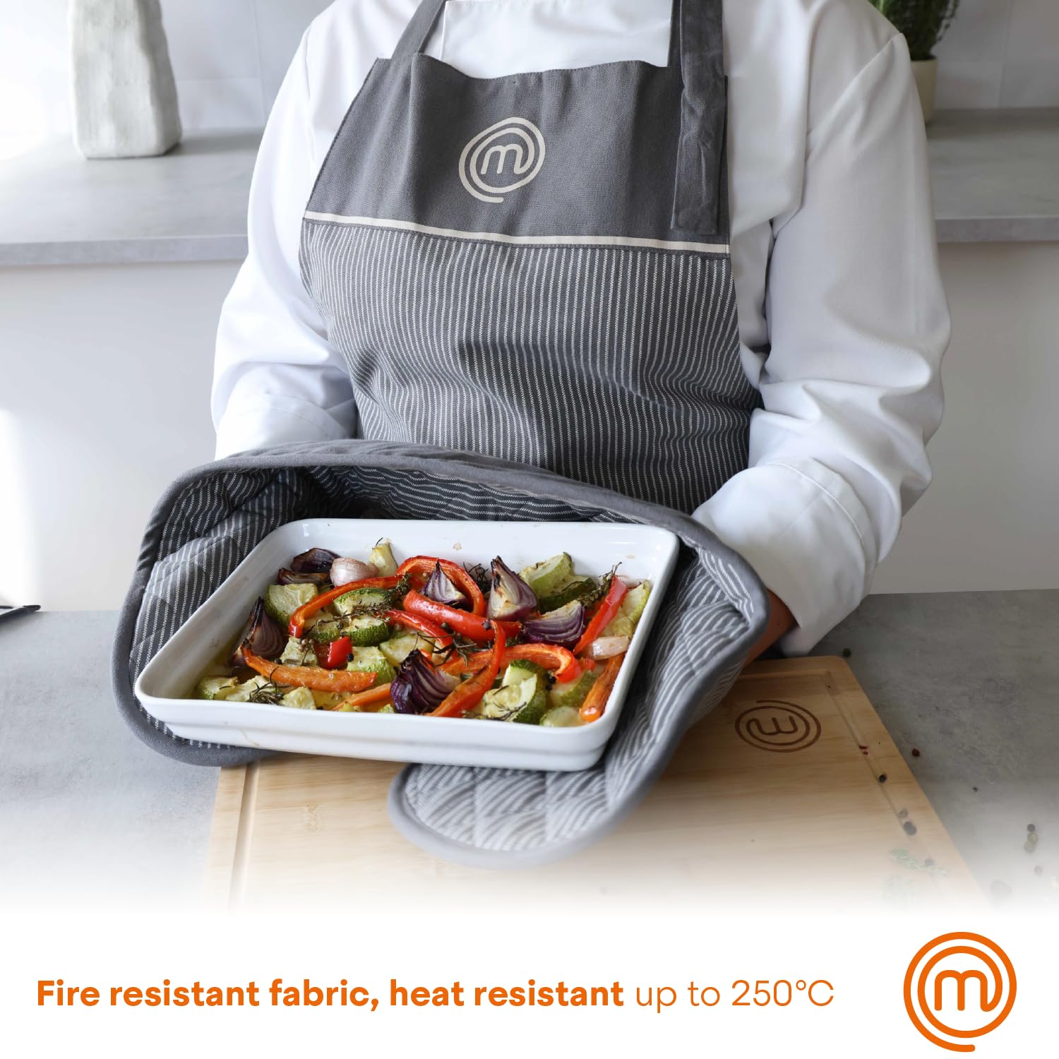 MasterChef Double Oven Gloves - Heat Resistant up to 250°C | 100% Cotton | Earth Grey 3