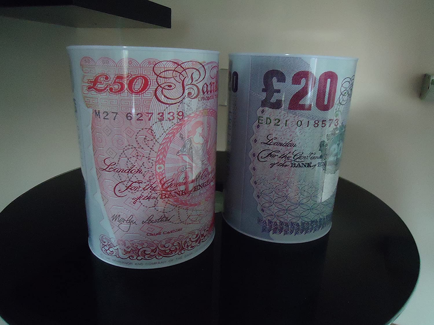 2 UR DOOR Coin-TIN Money Box - Sterling Paper Money Design | Tin Material | 15cm Height 3
