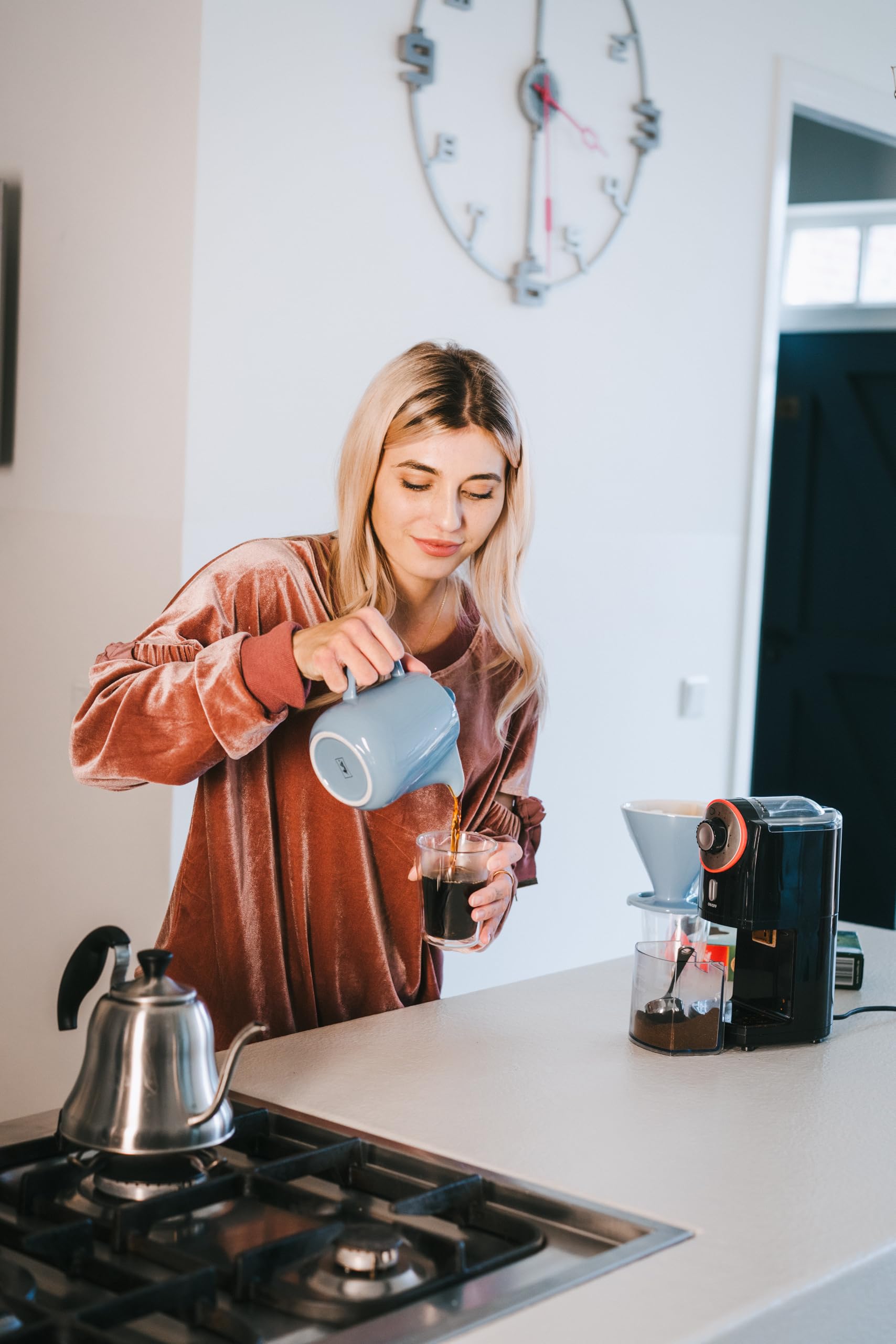 Melitta Molino Electric Burr Coffee Grinder - 17 Settings | 200g Capacity | 100W 4