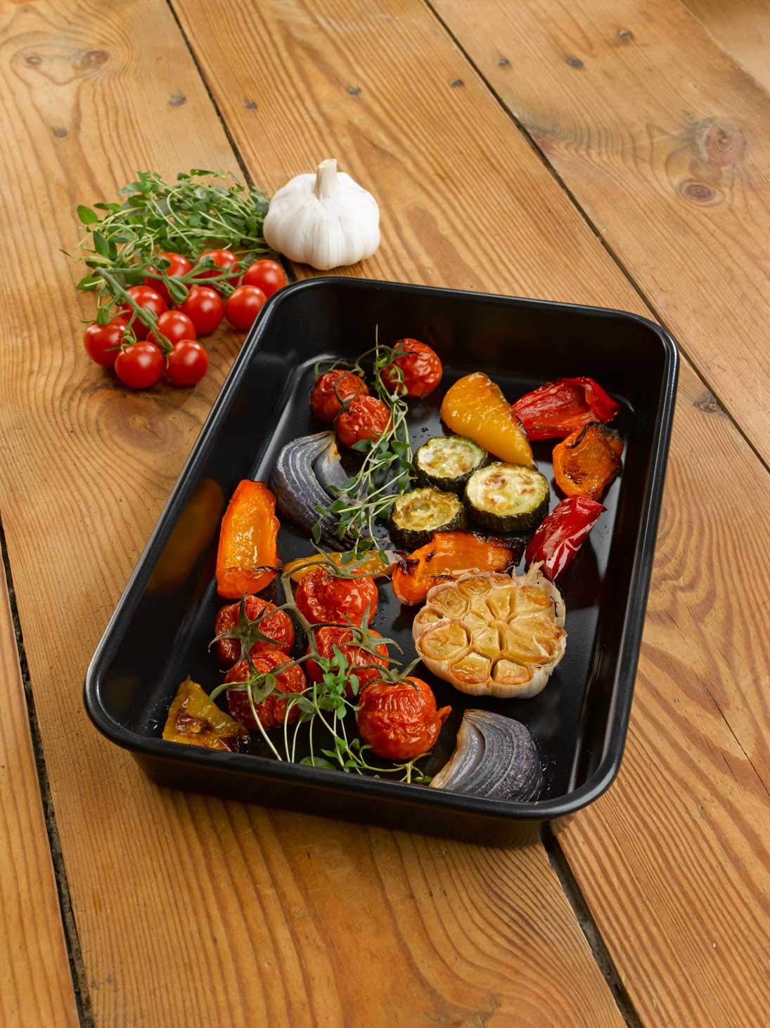 Tala Performance Bakeware Roasting Pan - Heavy Carbon Steel | Non-Stick | 29.6 x 19.3 x 4cm Black 6