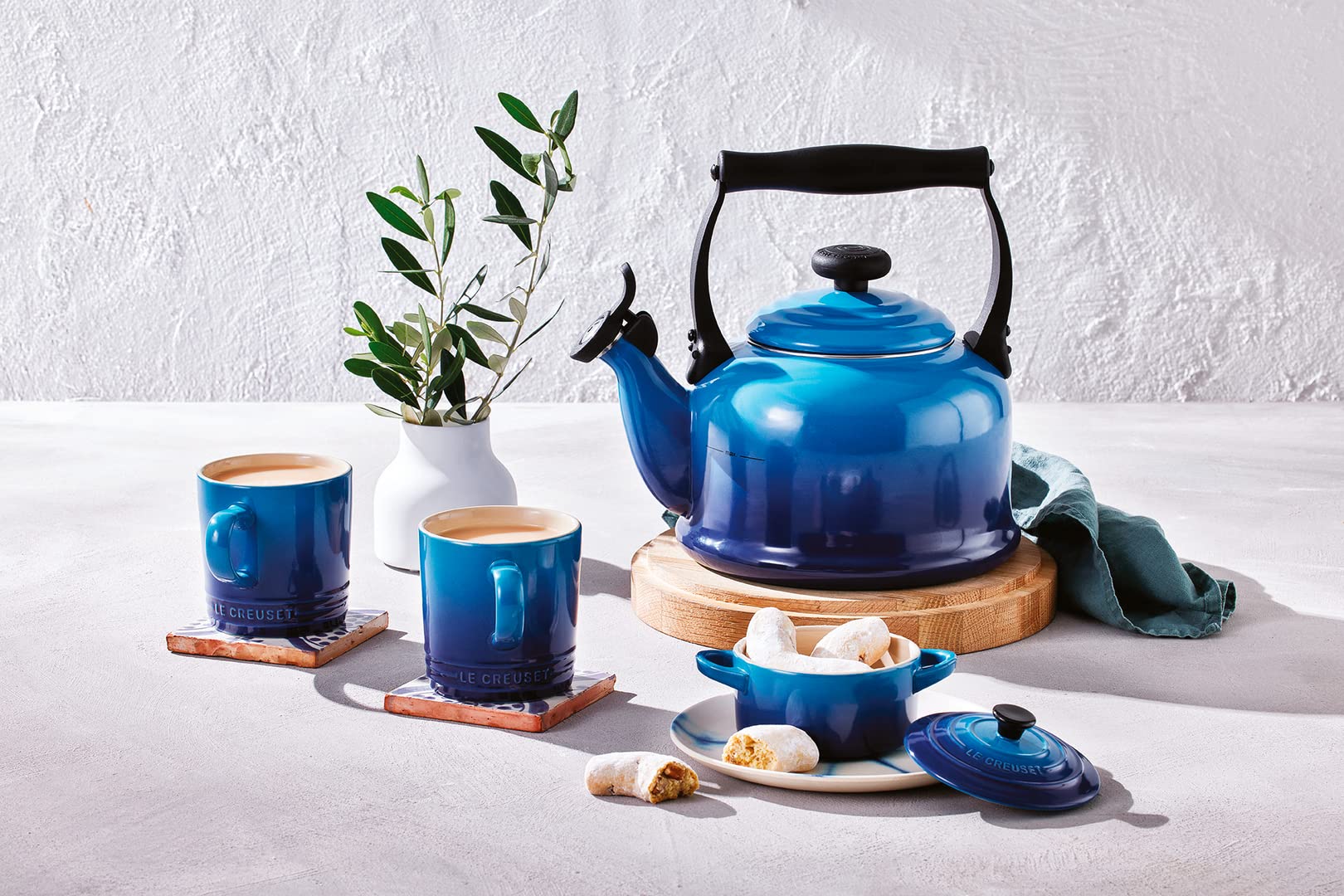 LE CREUSET Stoneware Coffee Mug - 350 ml Capacity | Azure | Chip-Resistant Enamel 5