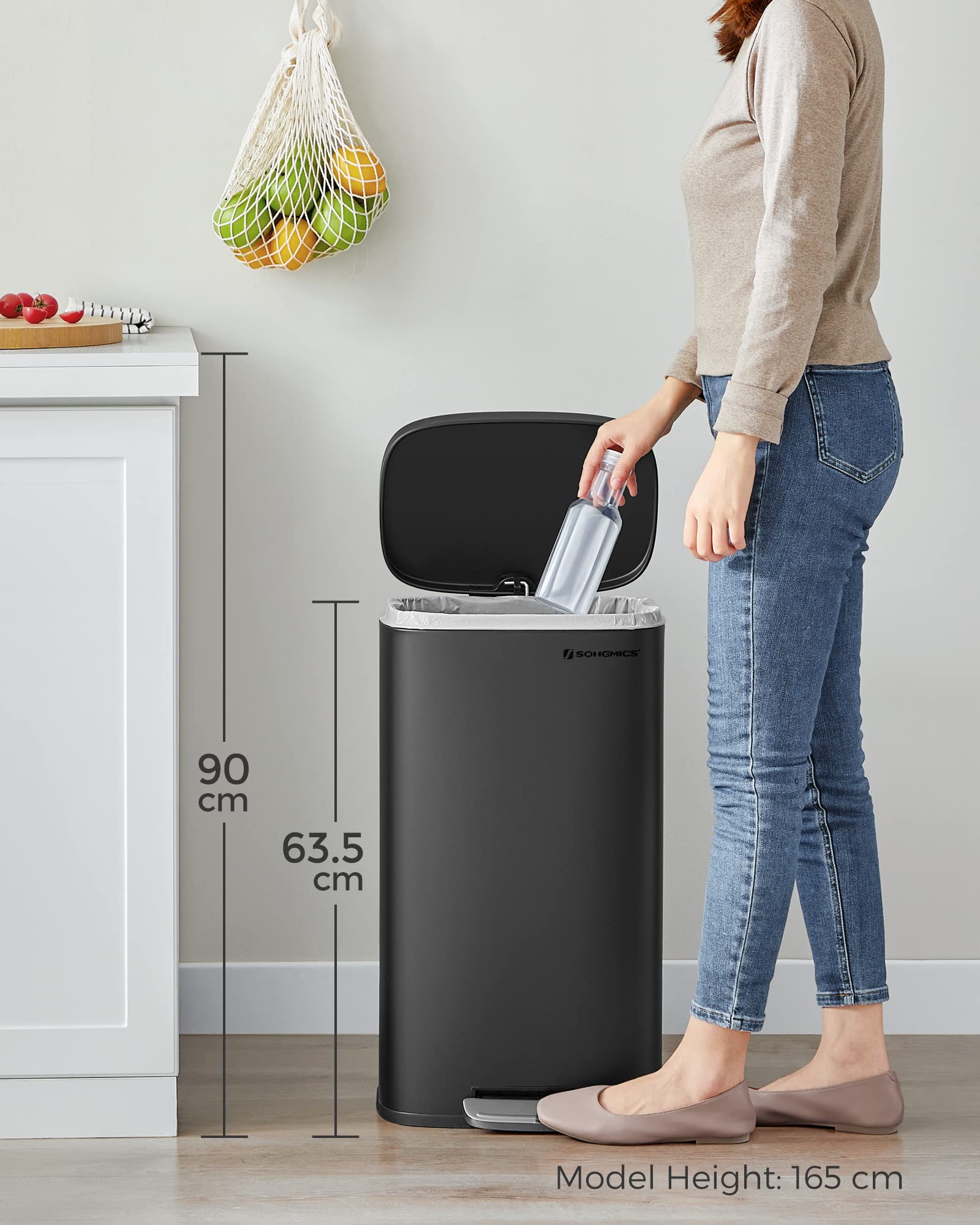 SONGMICS Kitchen Bin 8 Gallon (30 L) Pedal Rubbish Bin | Soft Close | Black Steel LTB03BK 8
