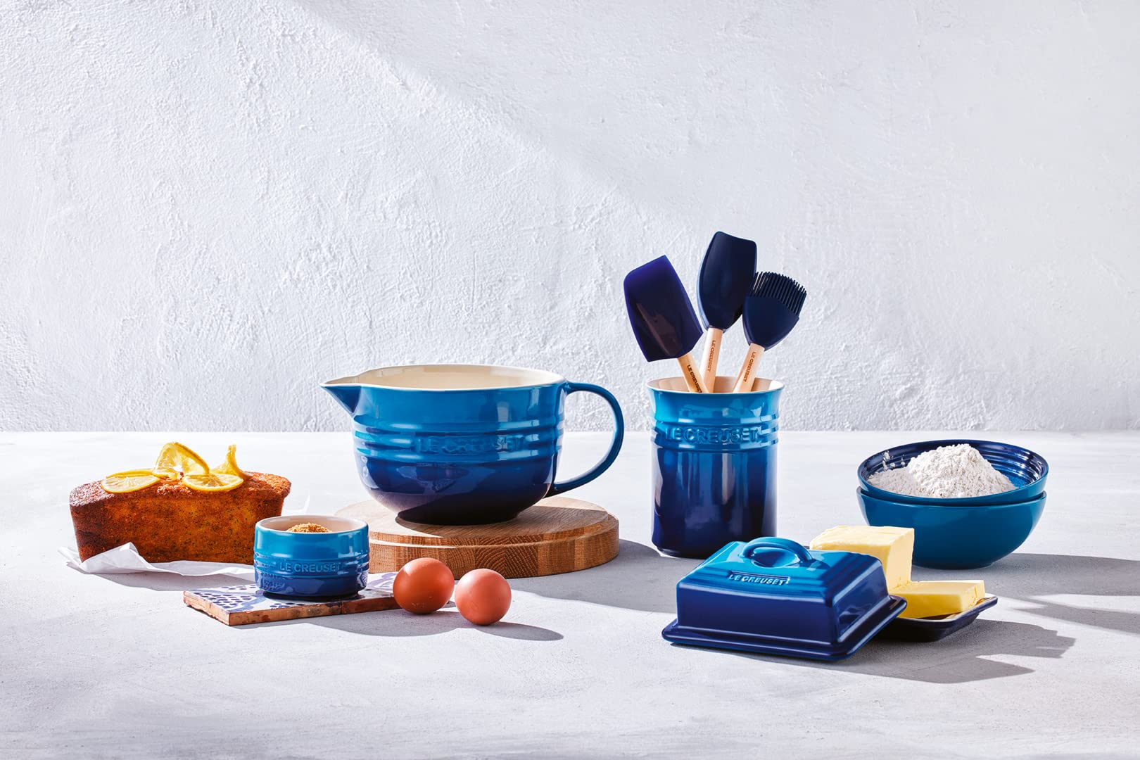 Le Creuset Stoneware Butter Dish - Azure | 900 g Capacity | 17 x 12.5 x 9 cm 6