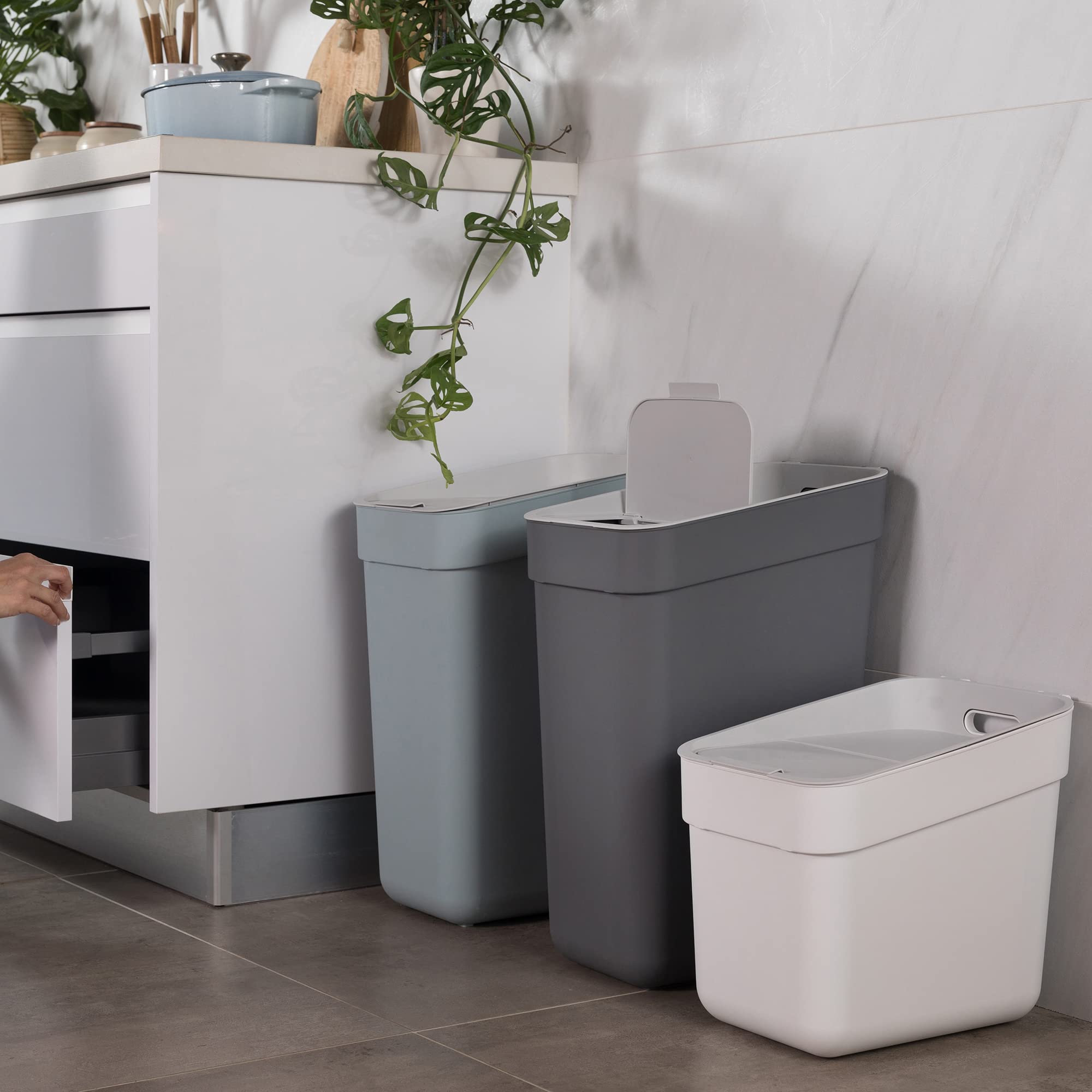 CURVER Ready to Collect 30L Kitchen Recycling Bin - Smoked Grey | Modular & Stackable 6