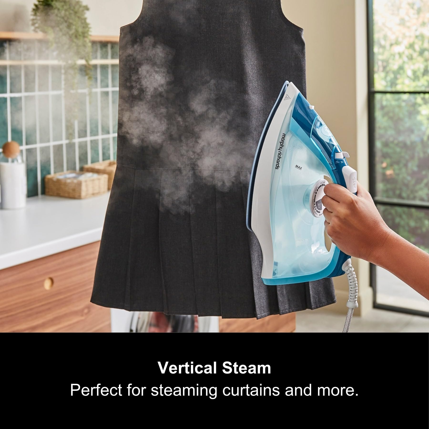Morphy Richards Crystal Clear Steam Iron - 2400W Power, 100g Steam Boost, Ceramic Soleplate 7