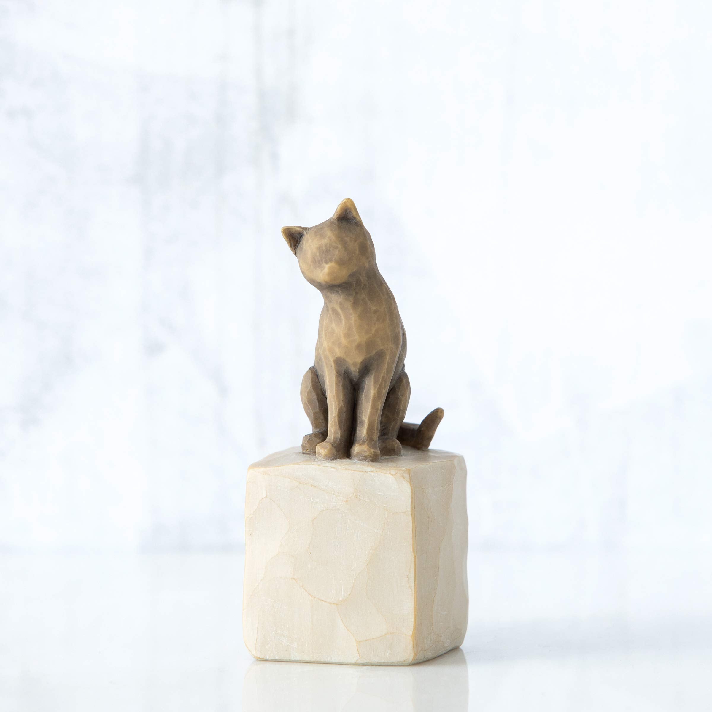 Willow Tree Love My Cat Dark Figurine - Resin Sculpture | Hand-Painted | 3 x 3 x 7.5 cm 2