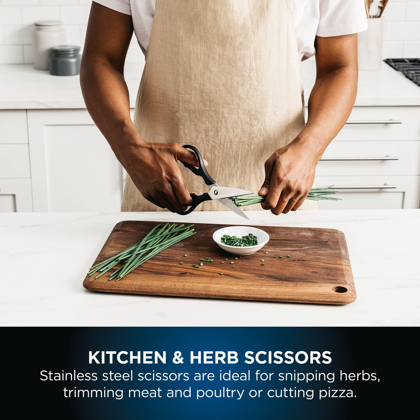 Ninja StaySharp 6-Piece Kitchen Knife Set with Integrated Sharpener and Scissors | German Stainless Steel 8