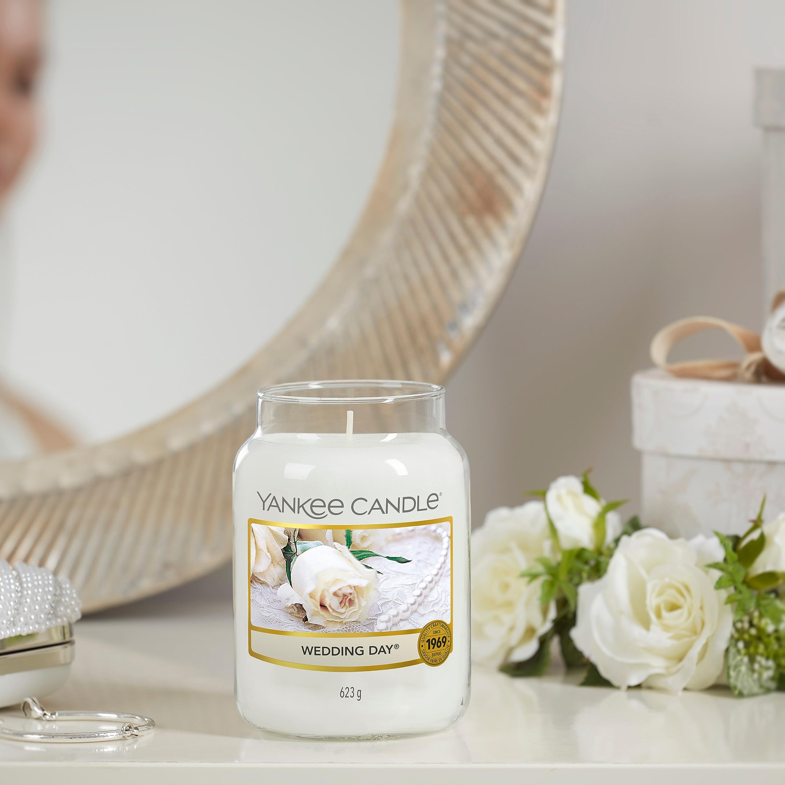 Yankee Candle Wedding Day Scented Large Jar Candle | Up to 150 Hours Burn Time | 22 Fl Oz 6