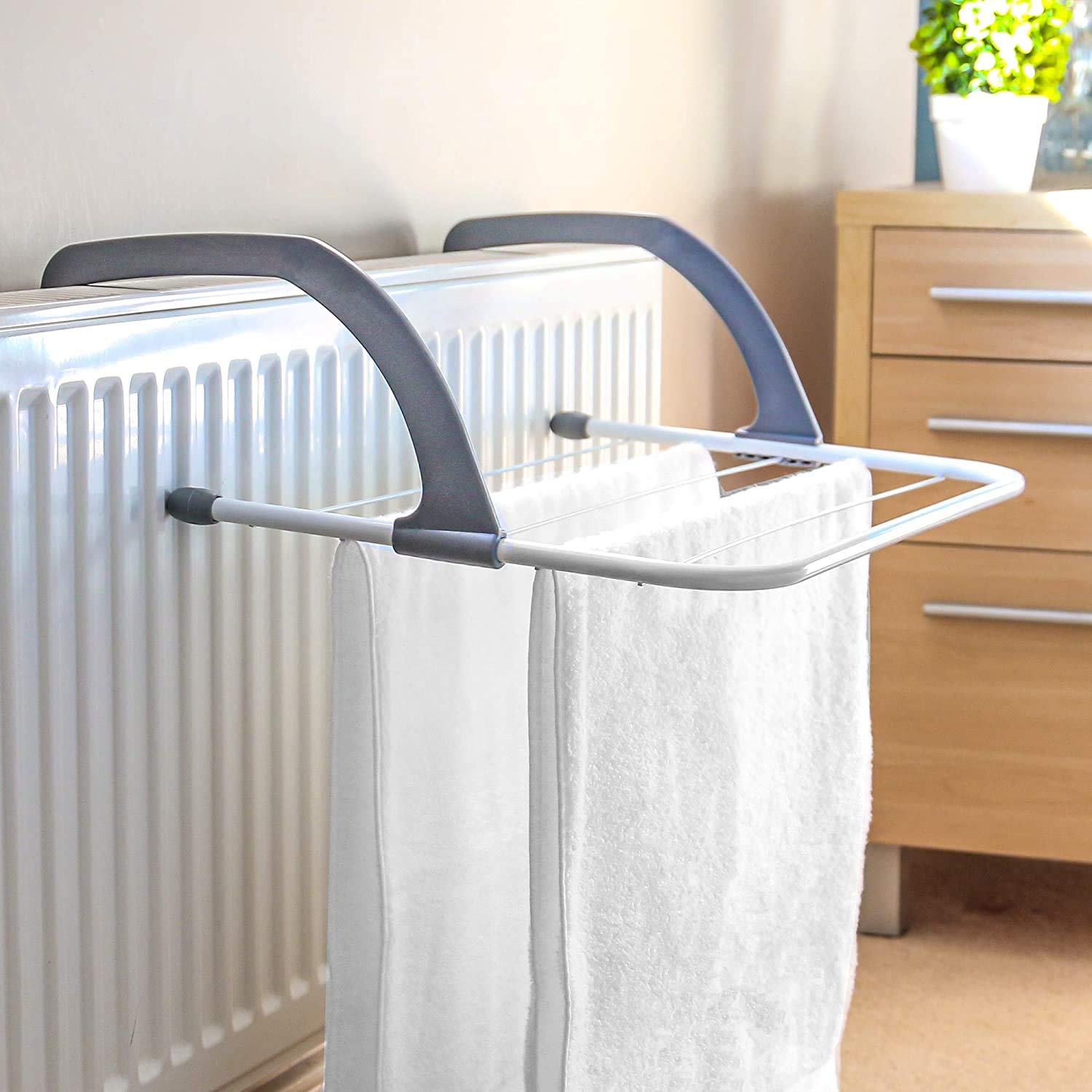 Rainberg 5 Bar Radiator Clothes Airer Rack, Foldable Metal Drying Rack with Adjustable Arms | 5kg Capacity 2