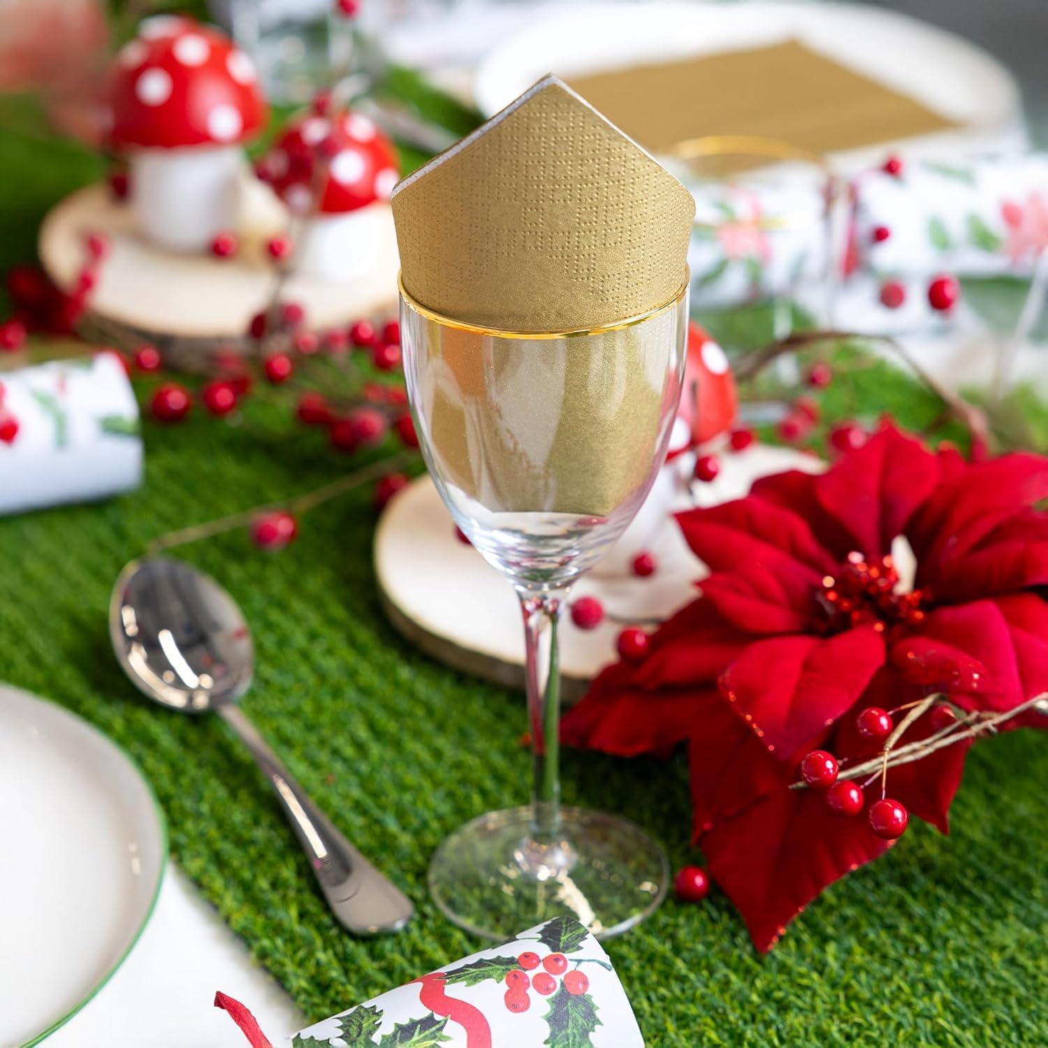 Talking Tables Soft Gold Paper Napkins - 100 Pack, 2ply, 33cm Unfolded | Quilted Diamond Pattern 8
