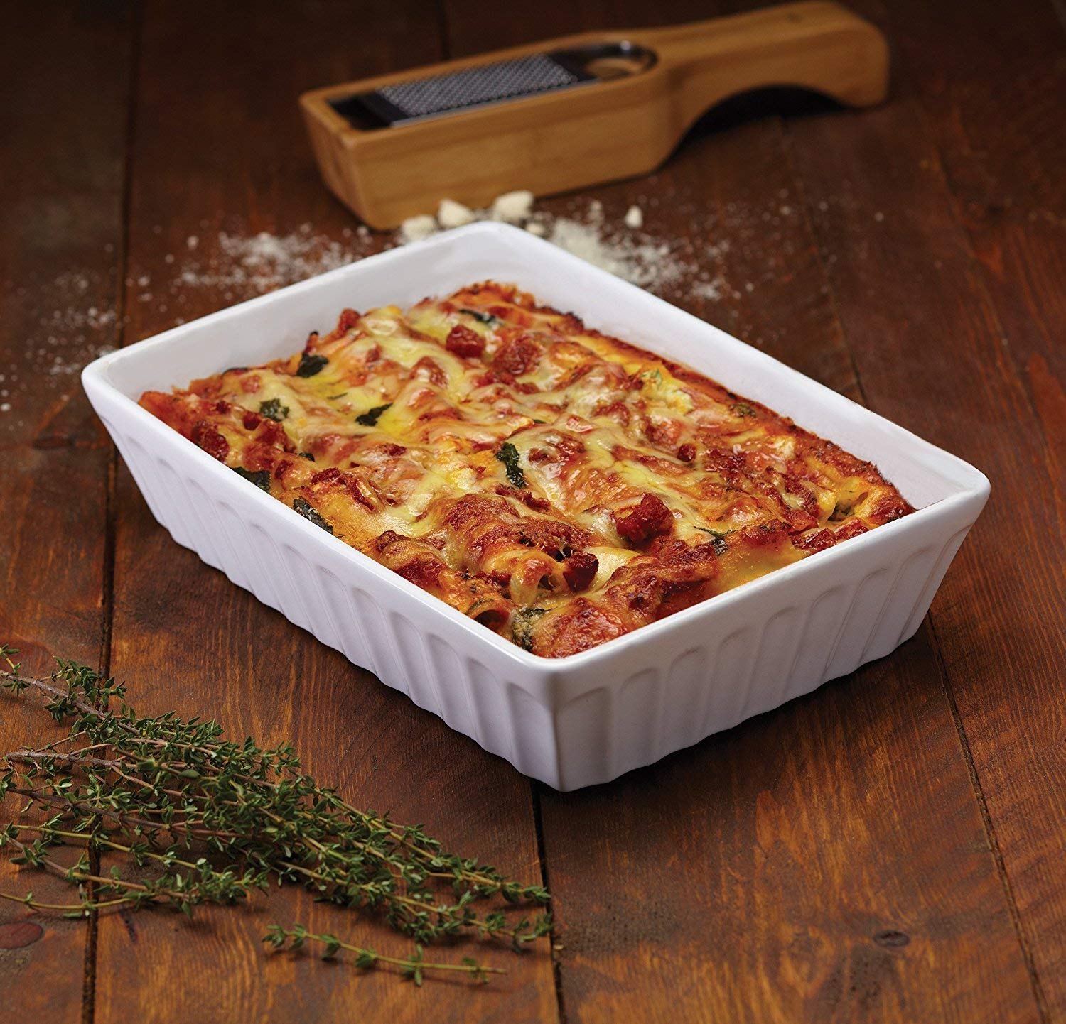 KitchenCraft World of Flavours Stoneware Lasagne Dish - 2L Capacity | 30cm Diameter | White 3