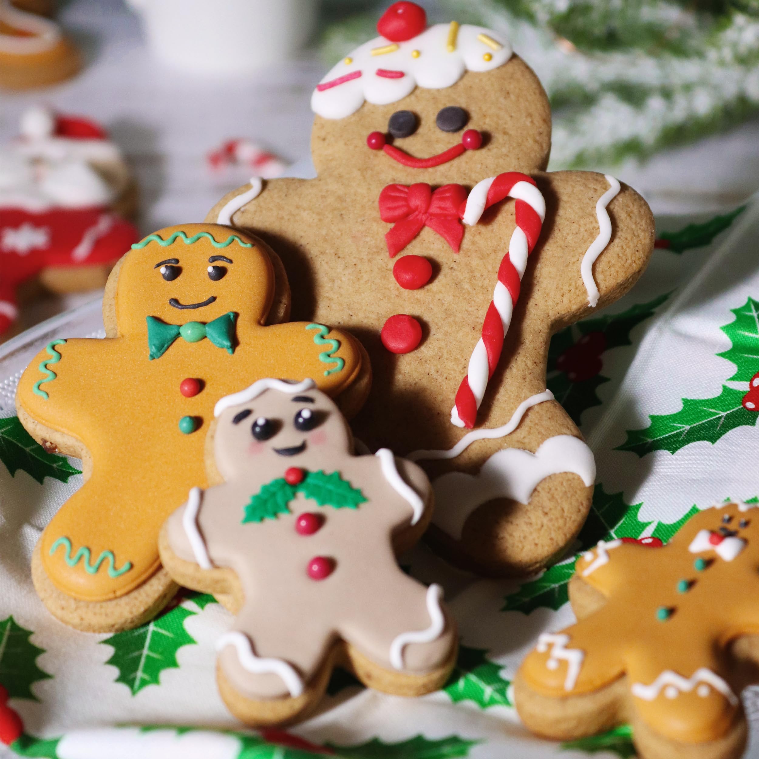 PME Christmas Cookie Cutters - Gingerbread Man Set of 3 | Alloy Steel | Sizes 6cm to 12cm 3