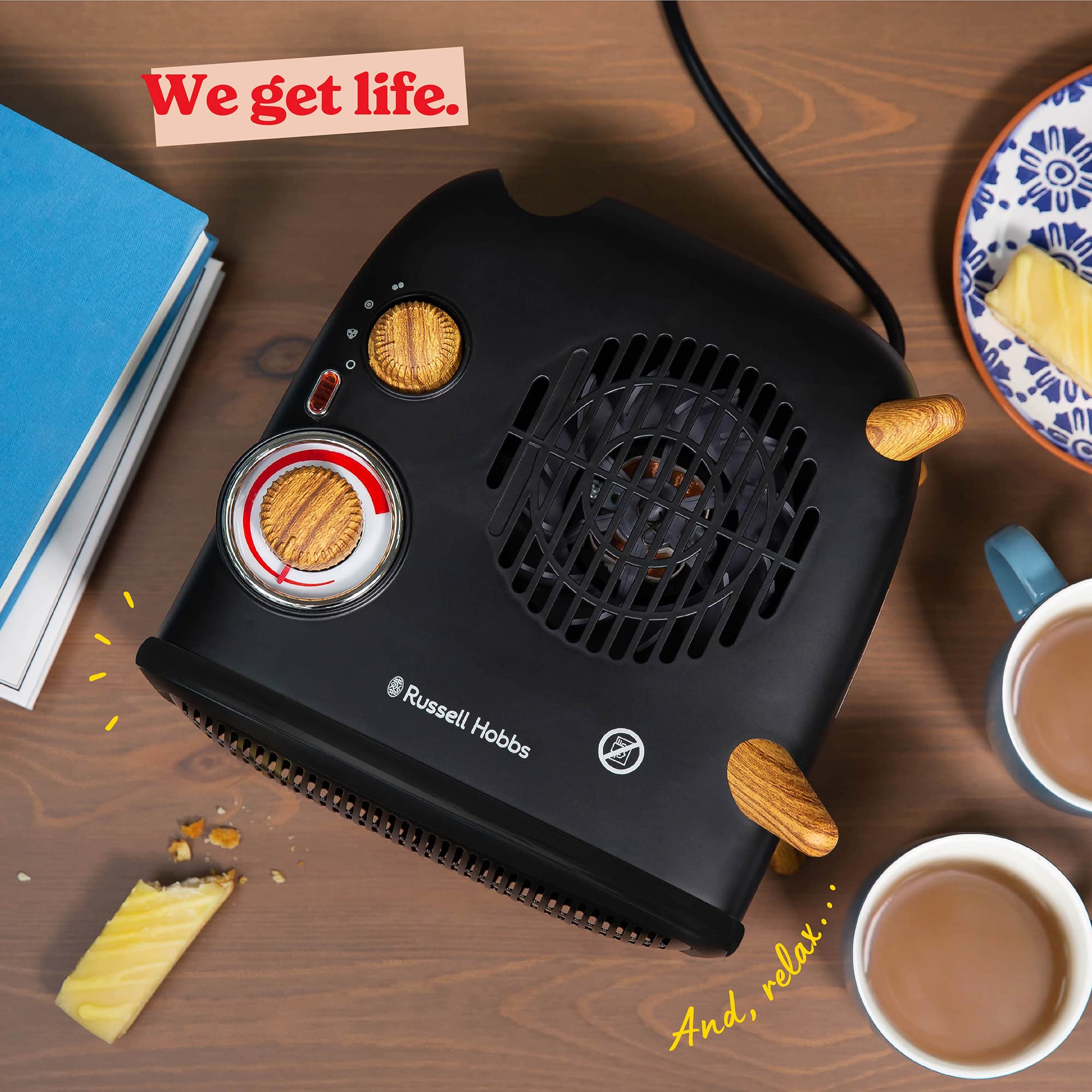 Russell Hobbs 1.8kW Retro Electric Fan Heater - Black Scandi Wood Effect | 20m² Coverage 8